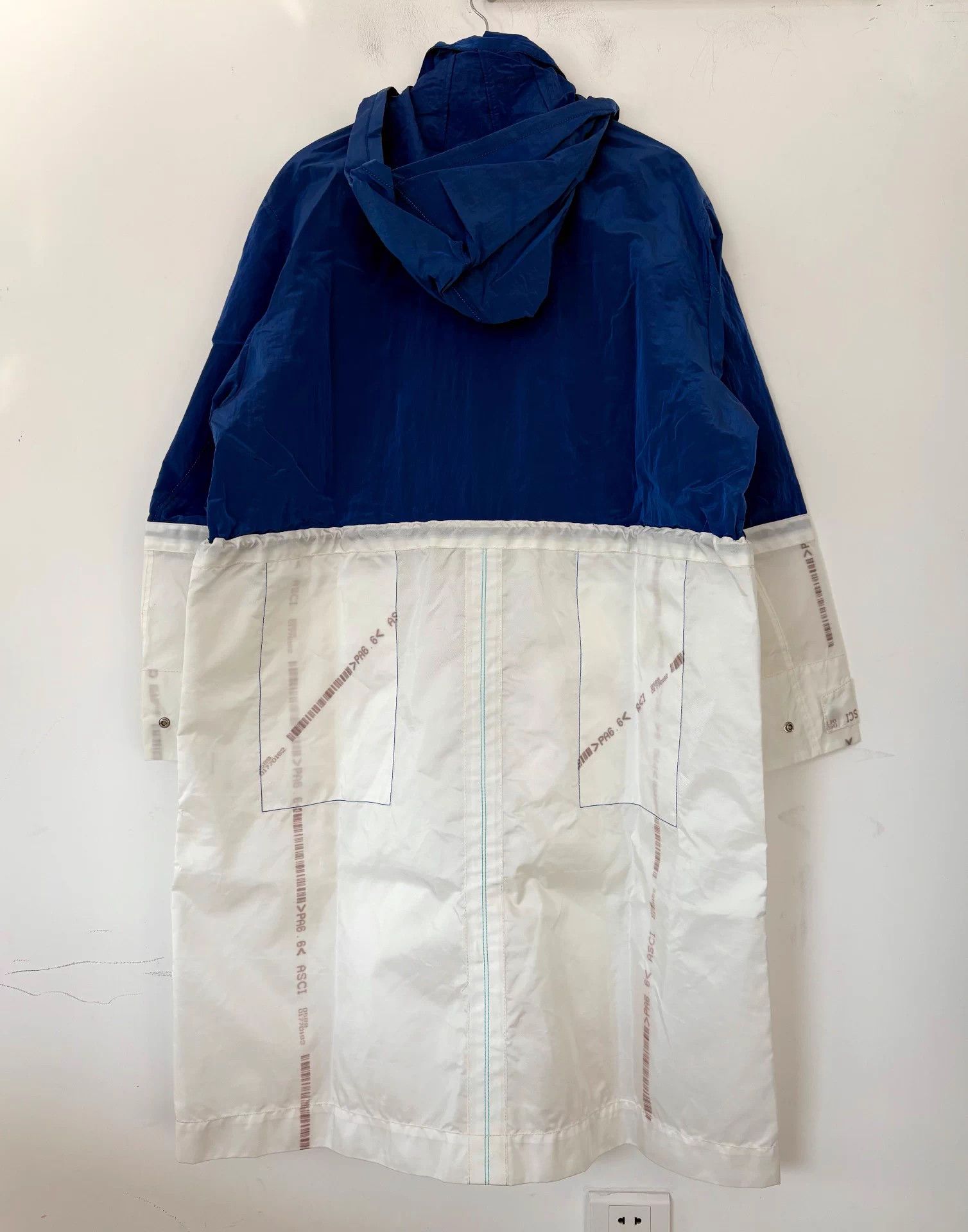 KANGHYUK Kanghyuk Men's Color Blocked Recycled Nylon Raincoat M Size US M / EU 48-50 / 2 - 2 Thumbnail