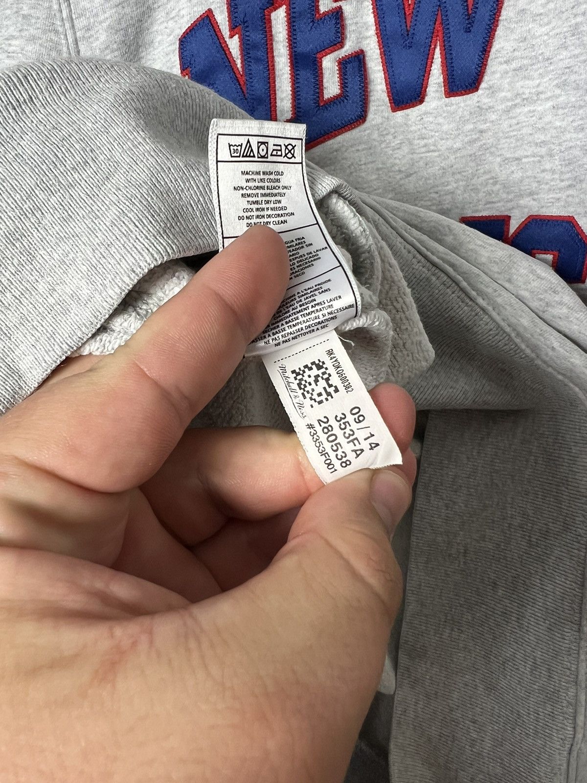 Mitchell & Ness × Vintage Rare Vintage NHL New York Rangers Big Logo Sweatshirt Size US L / EU 52-54 / 3 - 23 Thumbnail