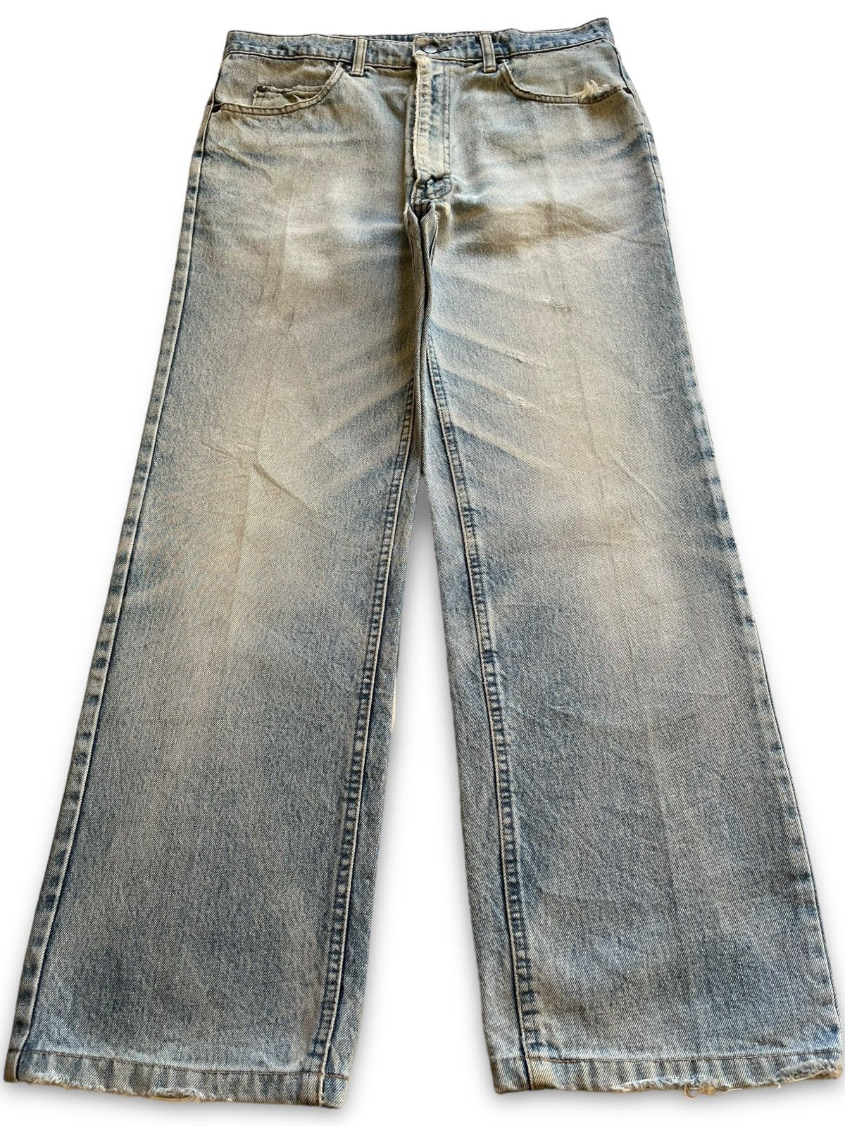 Japanese Brand Vintage Japanese Brand Light Wash Distressed Baggy Jeans Size US 32 / EU 48 - 1 Thumbnail