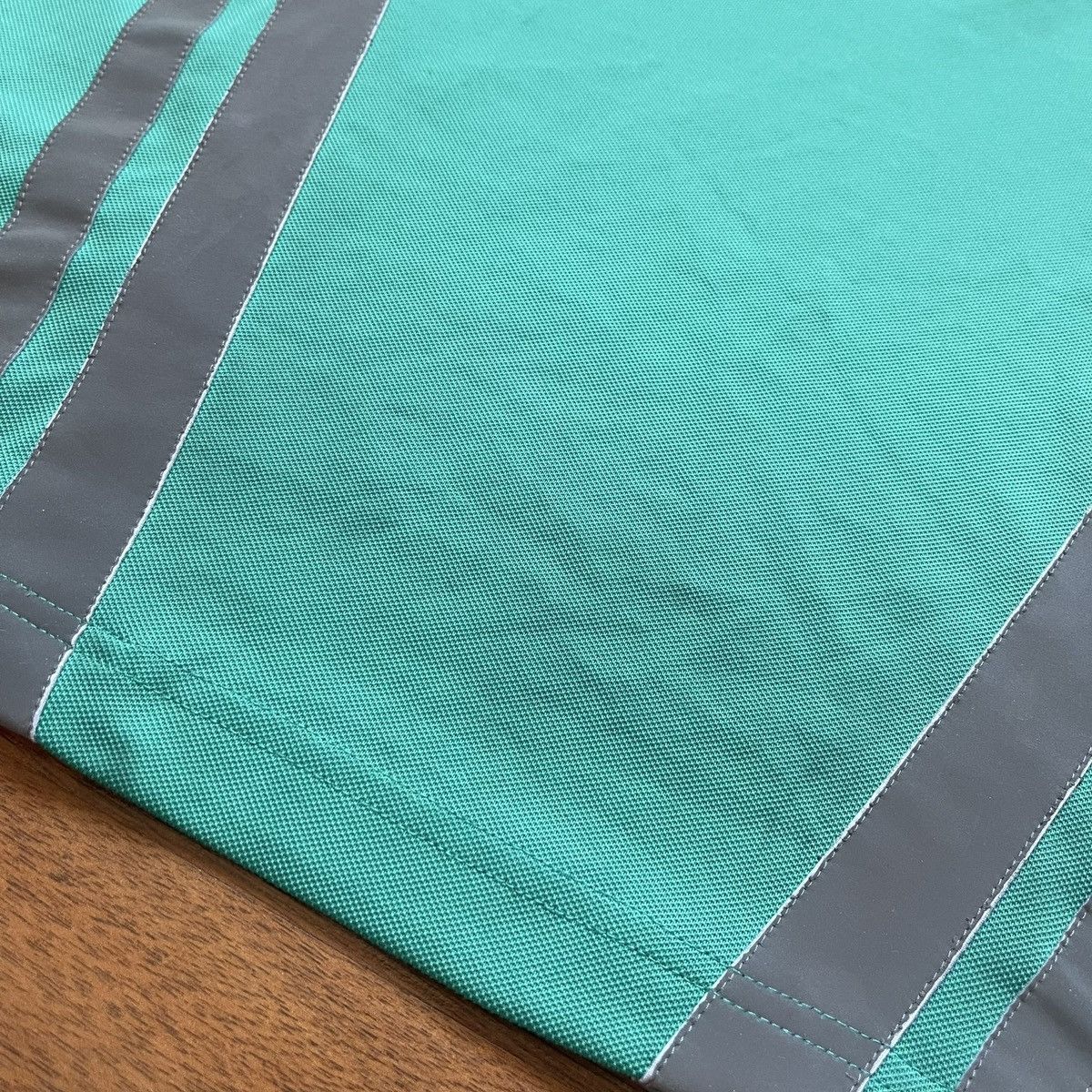 Mercedes-Benz × Puma × Vintage 2014 MERCEDES AMG PETRONAS F1 REFLECTIVE SET-UP POLO SHIRT Size US S / EU 44-46 / 1 - 7 Thumbnail