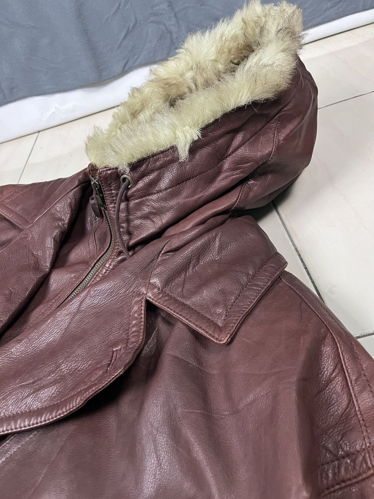 Genuine Leather × Vera Pelle × Vintage Stran Idea Vintage Vera Pelle Made in Italy Size US M / EU 48-50 / 2 - 11 Thumbnail