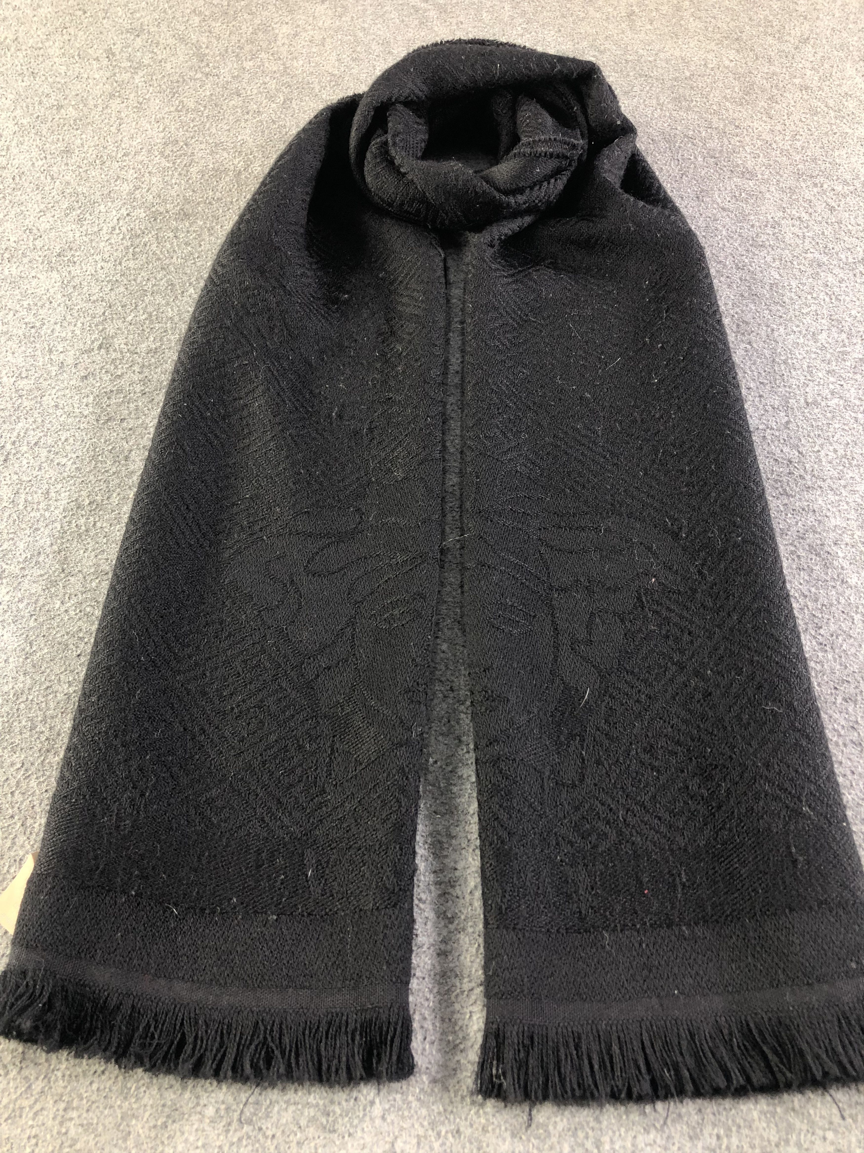 Versace Gianni Versace Medusa Scarf / Muffler / Neckwear SS1225 Size ONE SIZE - 8 Thumbnail