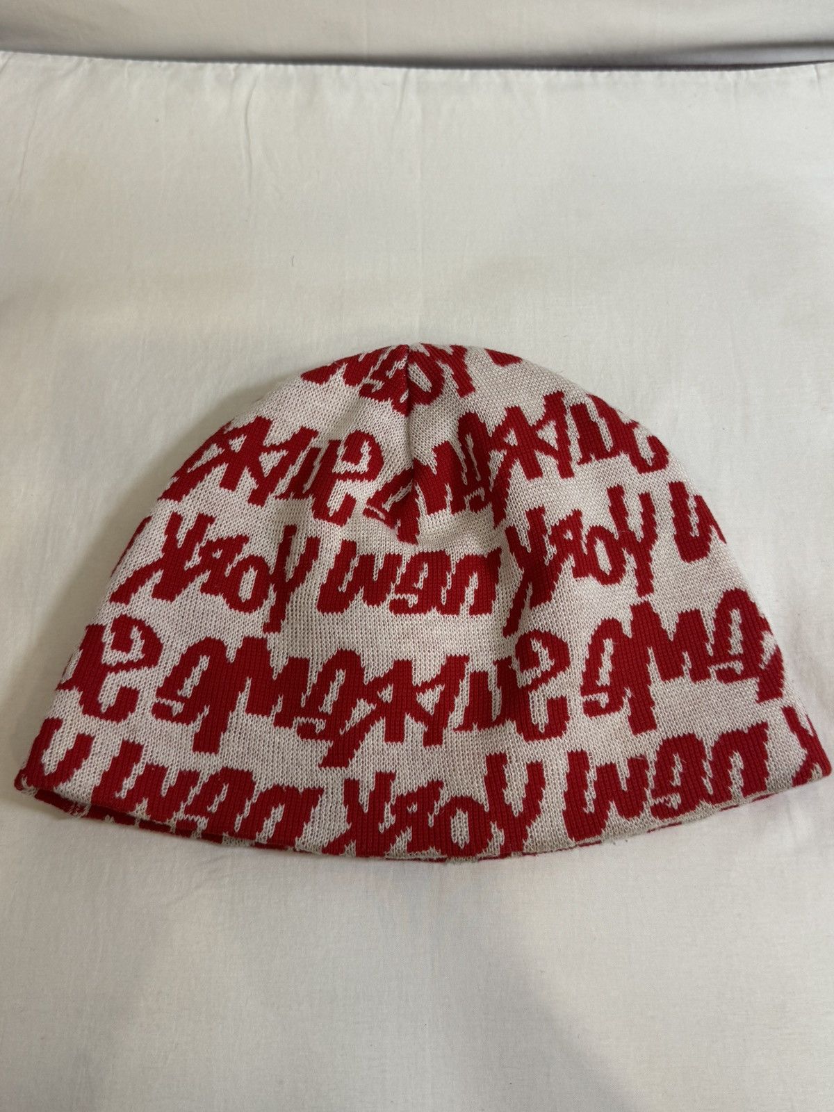Supreme Supreme Graffiti Fat Tip Beanie in a white and red colorway Size ONE SIZE - 6 Thumbnail