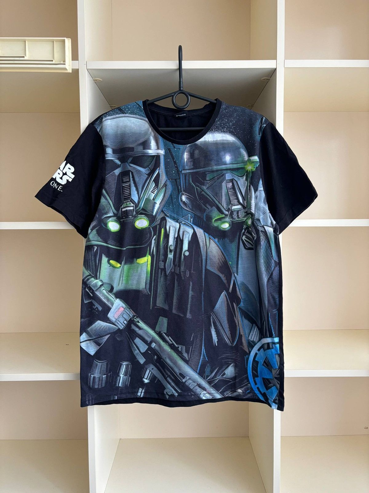 Star Wars Star Wars Mandalorian T Shirt All Over Print Tee T-Shirt Size US L / EU 52-54 / 3 - 1 Thumbnail