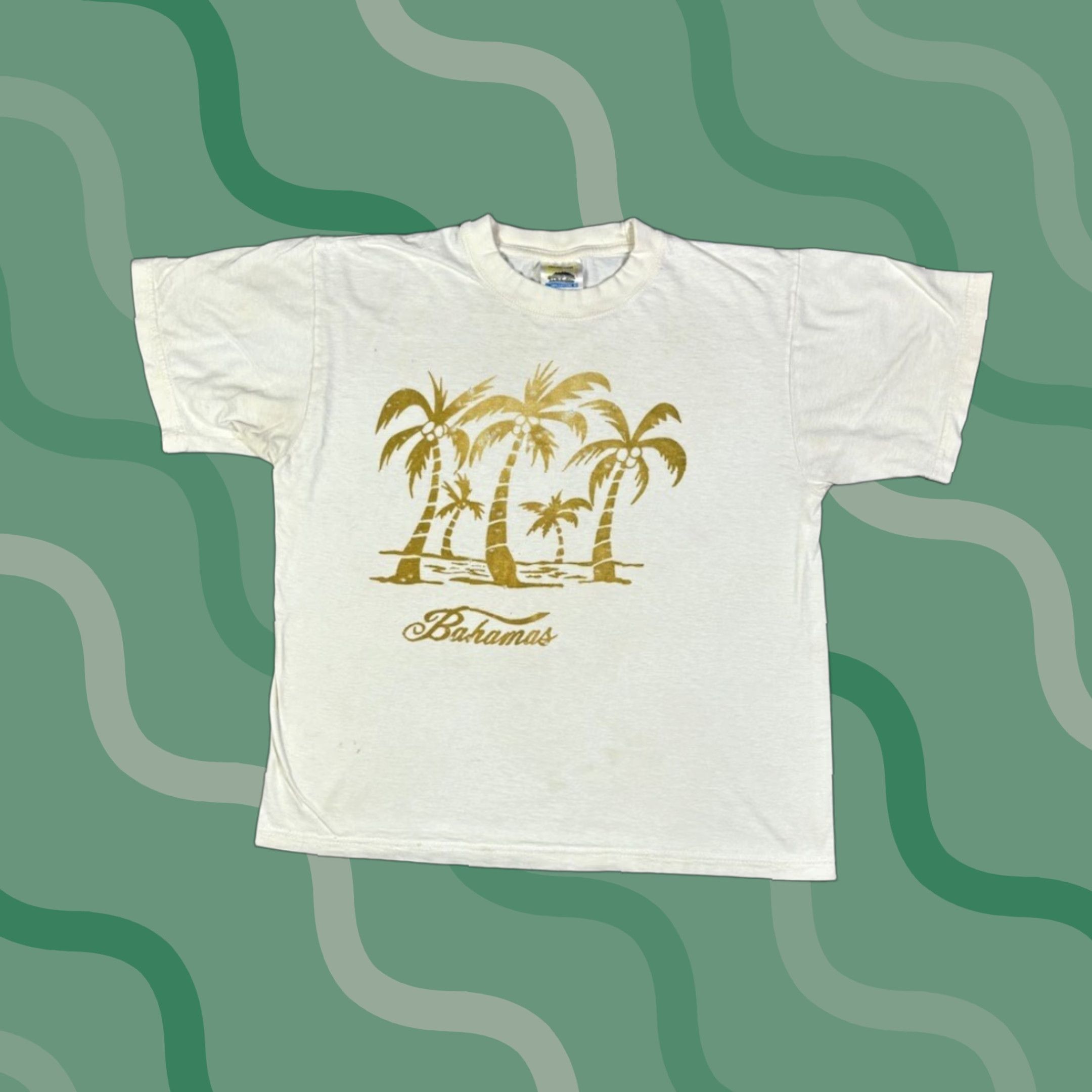 Vintage VINTAGE Bahamas Surf Beach T-Shirt Islander White Crew Neck Short Sleeve Cotton M Men 90s Beach 80s Graphic Print Batman Heroes 90s Size US M / EU 48-50 / 2 - 1 Thumbnail