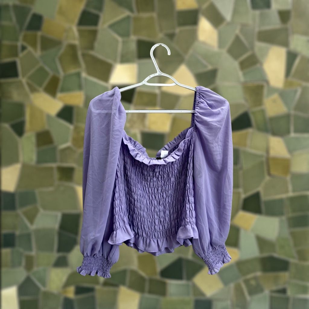 H&M H&M Womens Top L Purple Cropped Smocked Long Sleeve Balloon Sleeve Square Neck Size L / US 10 / IT 46 - 1 Thumbnail