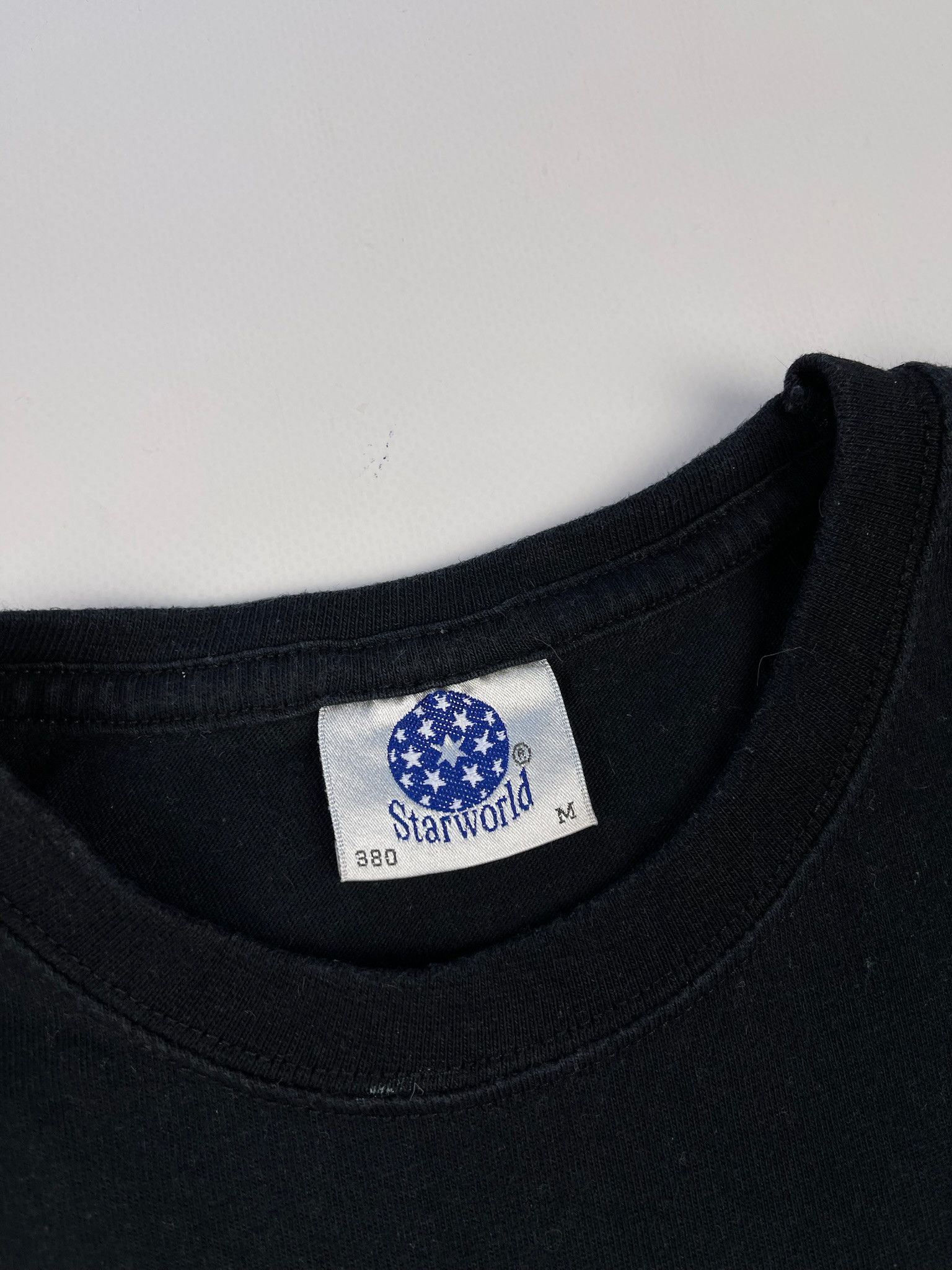 Pink Floyd Vintage Pink Floyd Dark Side Of The Moon T-Shirt Size US M / EU 48-50 / 2 - 5 Thumbnail