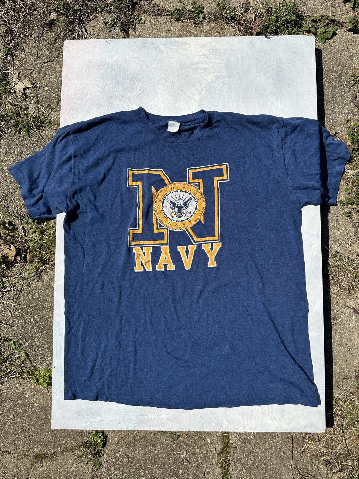 Vintage Crazy vintage 80s navy U.S. military single stitch tee Size US L / EU 52-54 / 3 - 1 Thumbnail