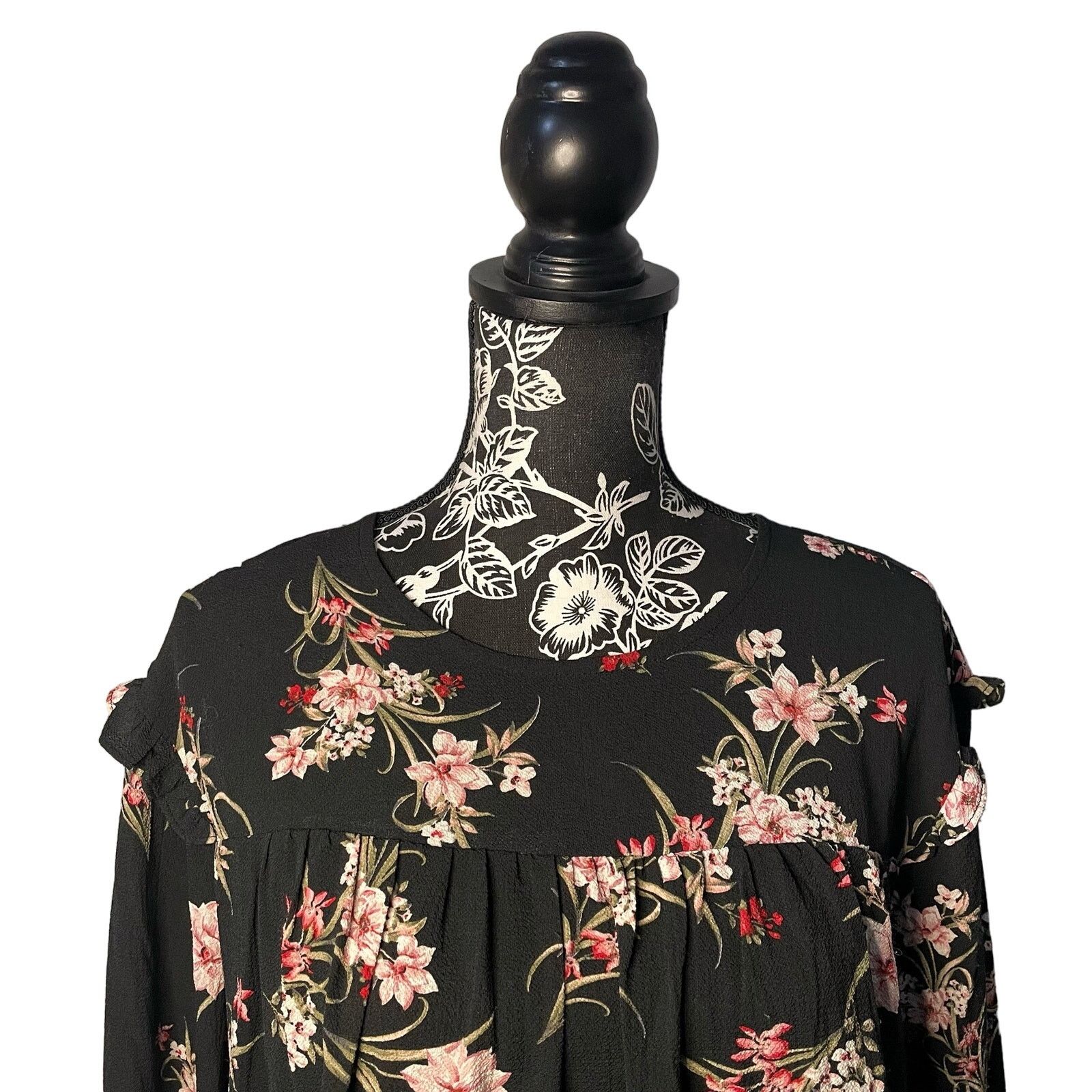 Other BCBGeneration Floral Smock Dress Lily Black Pink - Size 10 Size L / US 10 / IT 46 - 3 Thumbnail