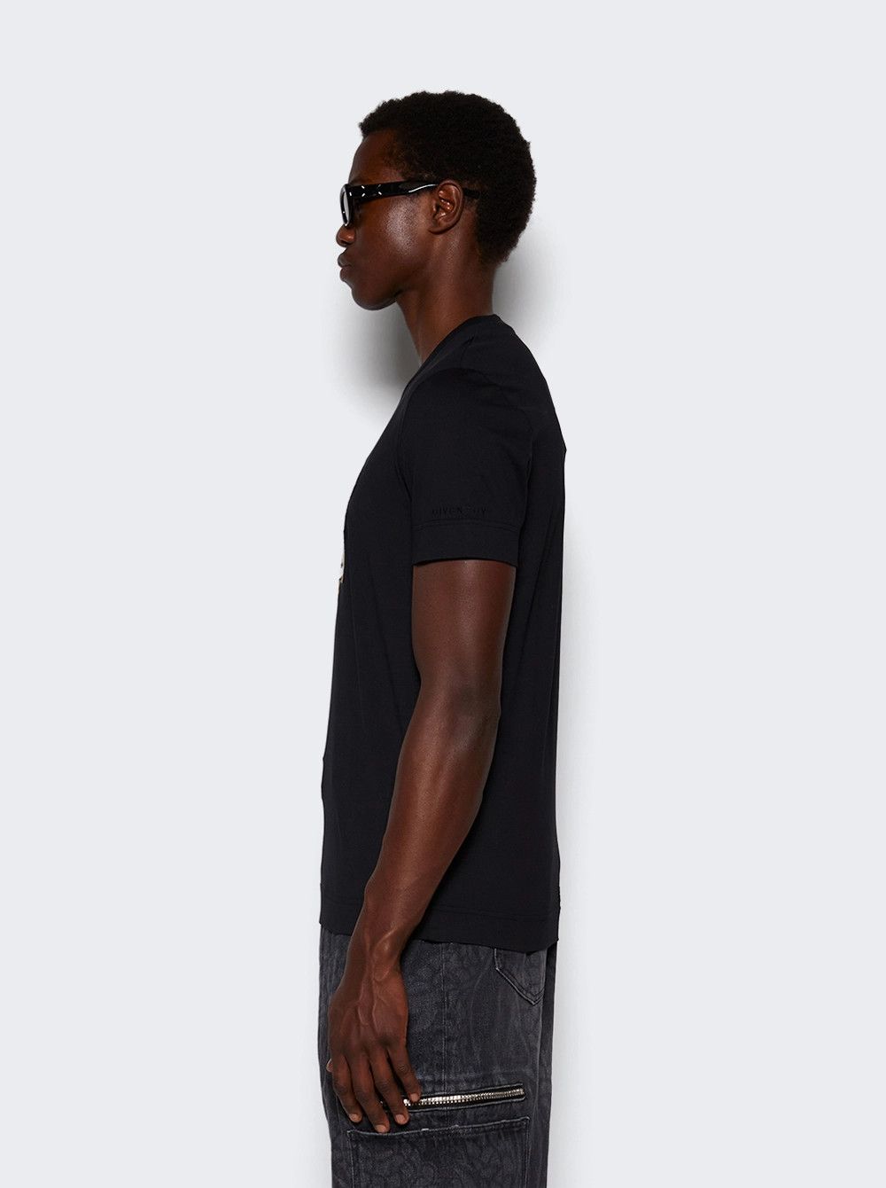 Givenchy o1mle0326 Slim Fit T-Shirt in Black Size US XXL / EU 58 / 5 - 4 Thumbnail