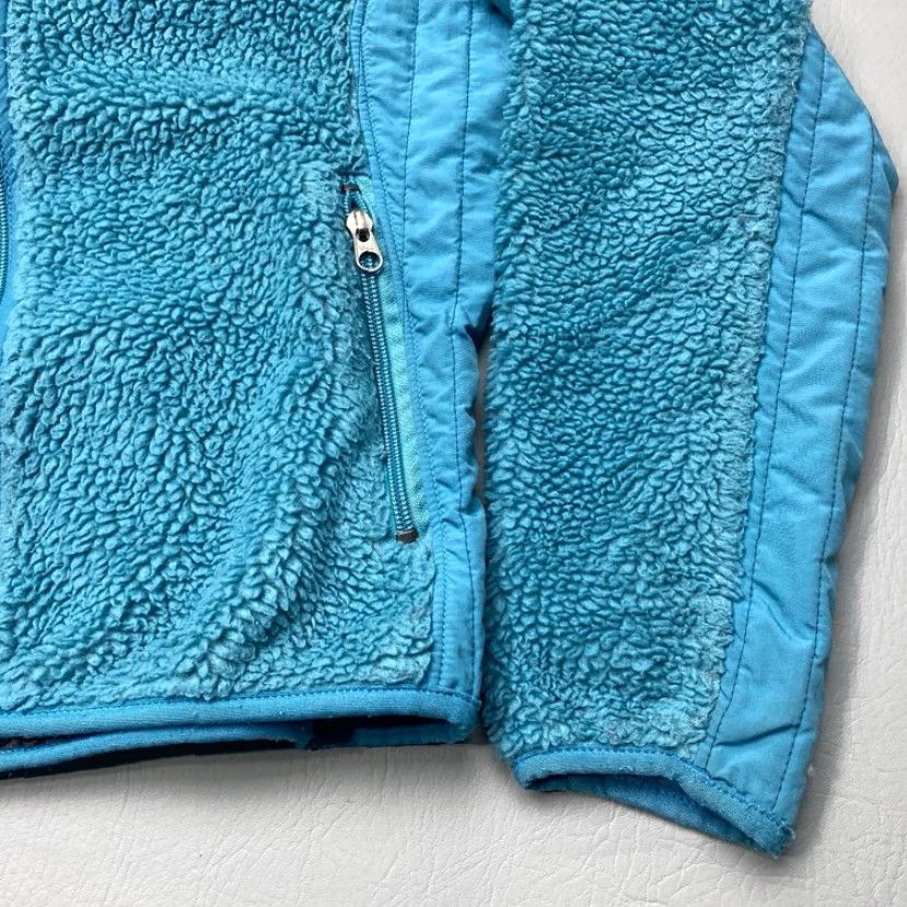 Patagonia VINTAGE? No, item not vintage per data. Title: Patagonia Women's Jacket Deep Pile Fleece Retro X Full Zip Aqua Sherpa Small 8129 Size S / US 4 / IT 40 - 4 Thumbnail