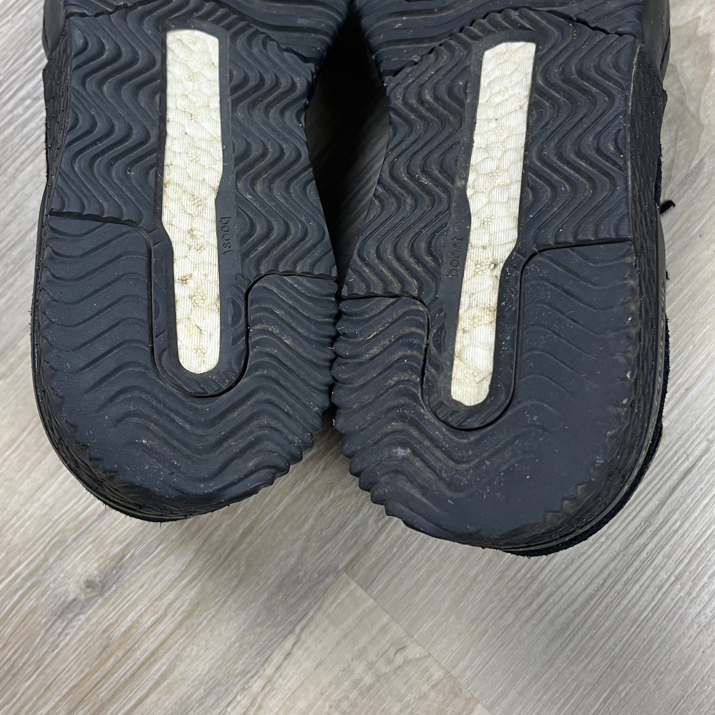 Adidas × Alexander Wang Adidas Alexander Wang BBall Soccer Triple Black Size US 6 / EU 39 - 9 Thumbnail