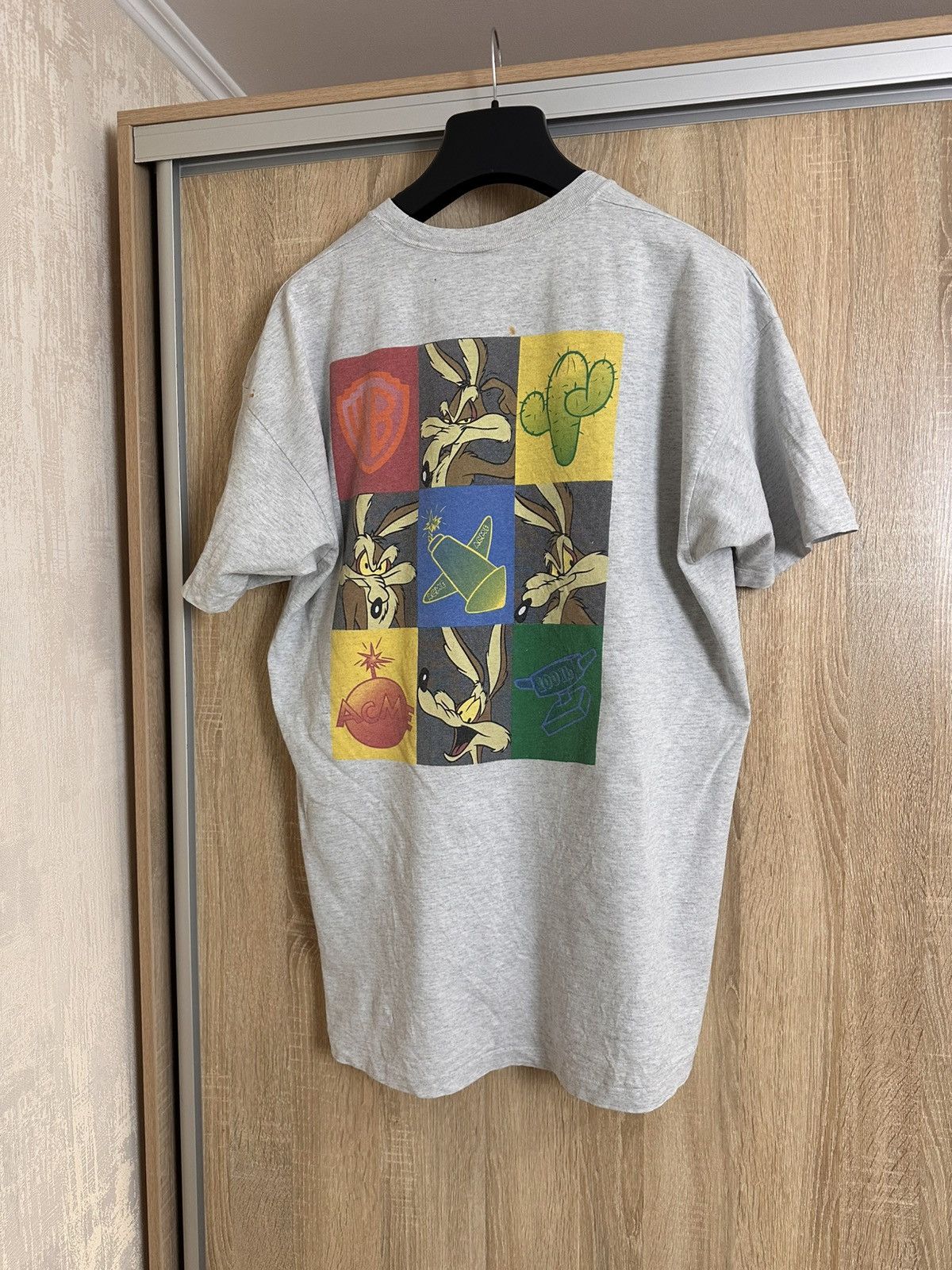 Warner Bros 🔥 1996 Warner Bros Wile E. Coyote Road Runner Cartoon Shirt Size US XXL / EU 58 / 5 - 1 Thumbnail