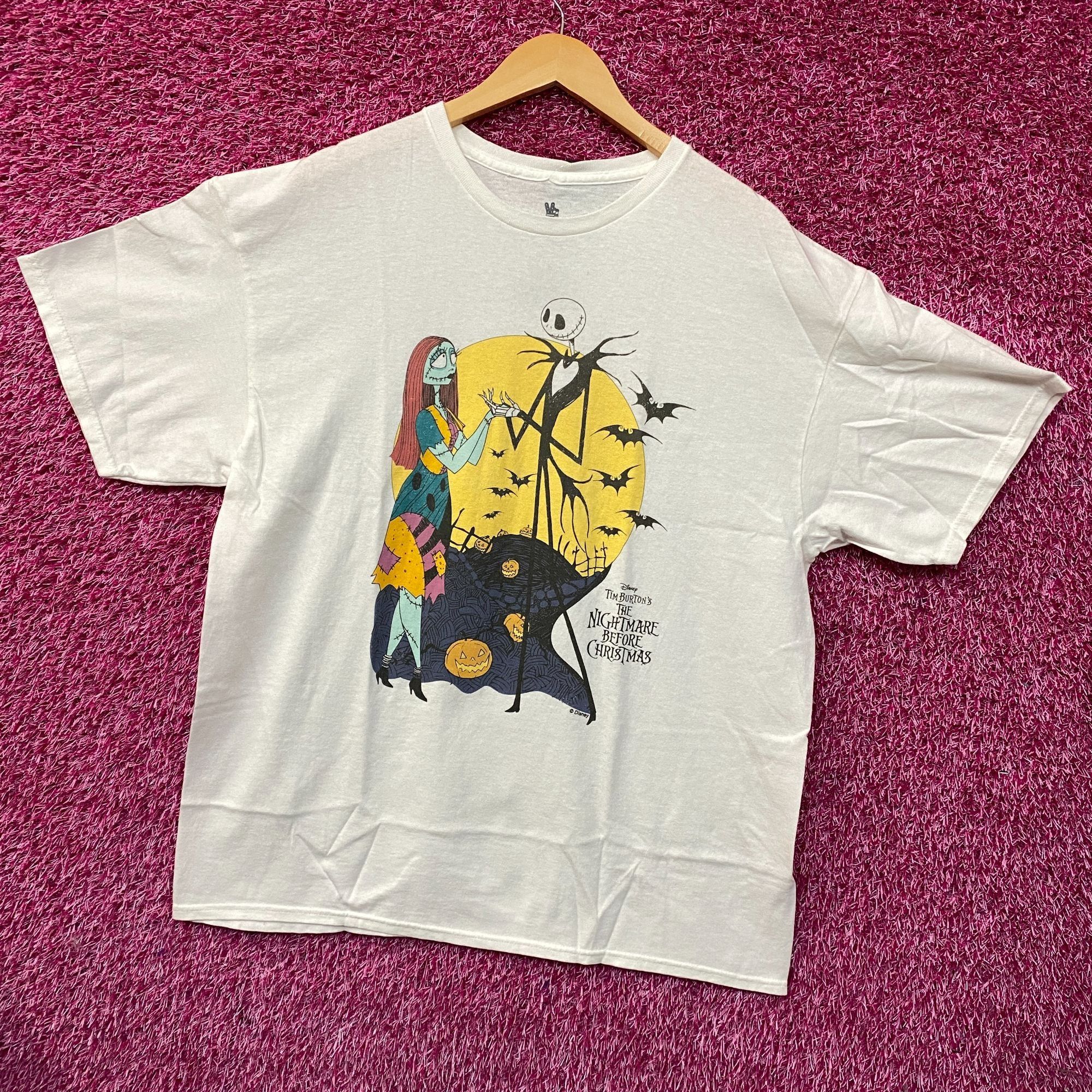 Junk Food The Nightmare Before Christmas Jack and Sally T-Shirt Size L Size US L / EU 52-54 / 3 - 3 Thumbnail