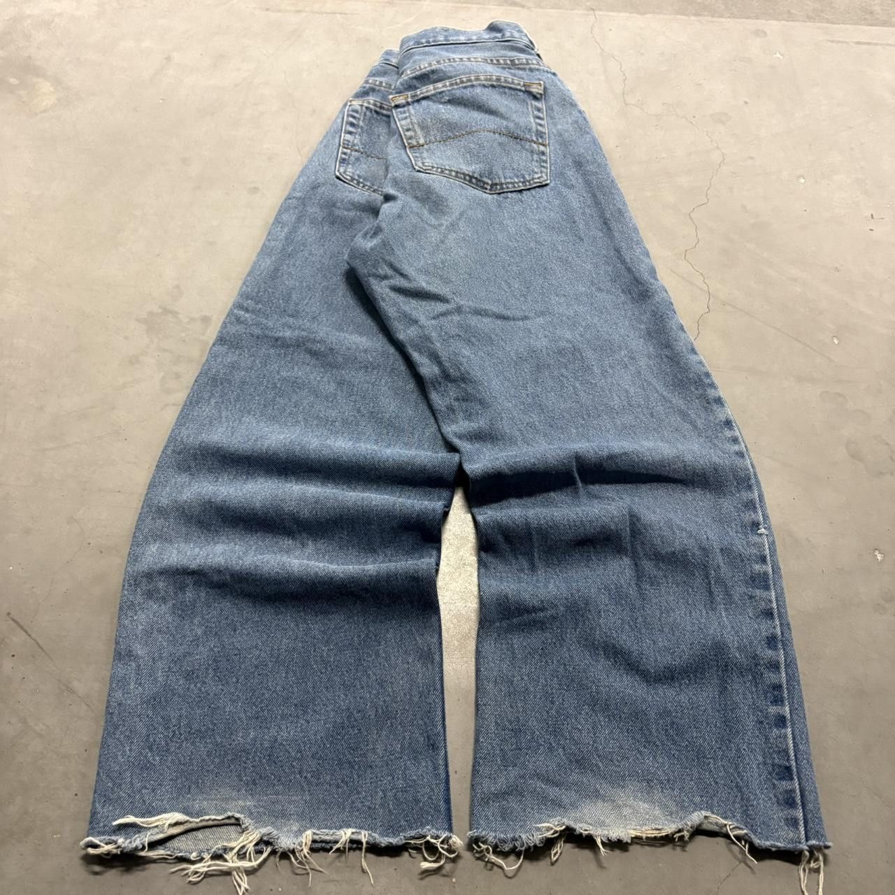 Vintage Crazy Vintage Y2K/2000s Baggy Wideleg Medium Wash Denim Jeans! Size US 34 / EU 50 - 4 Thumbnail