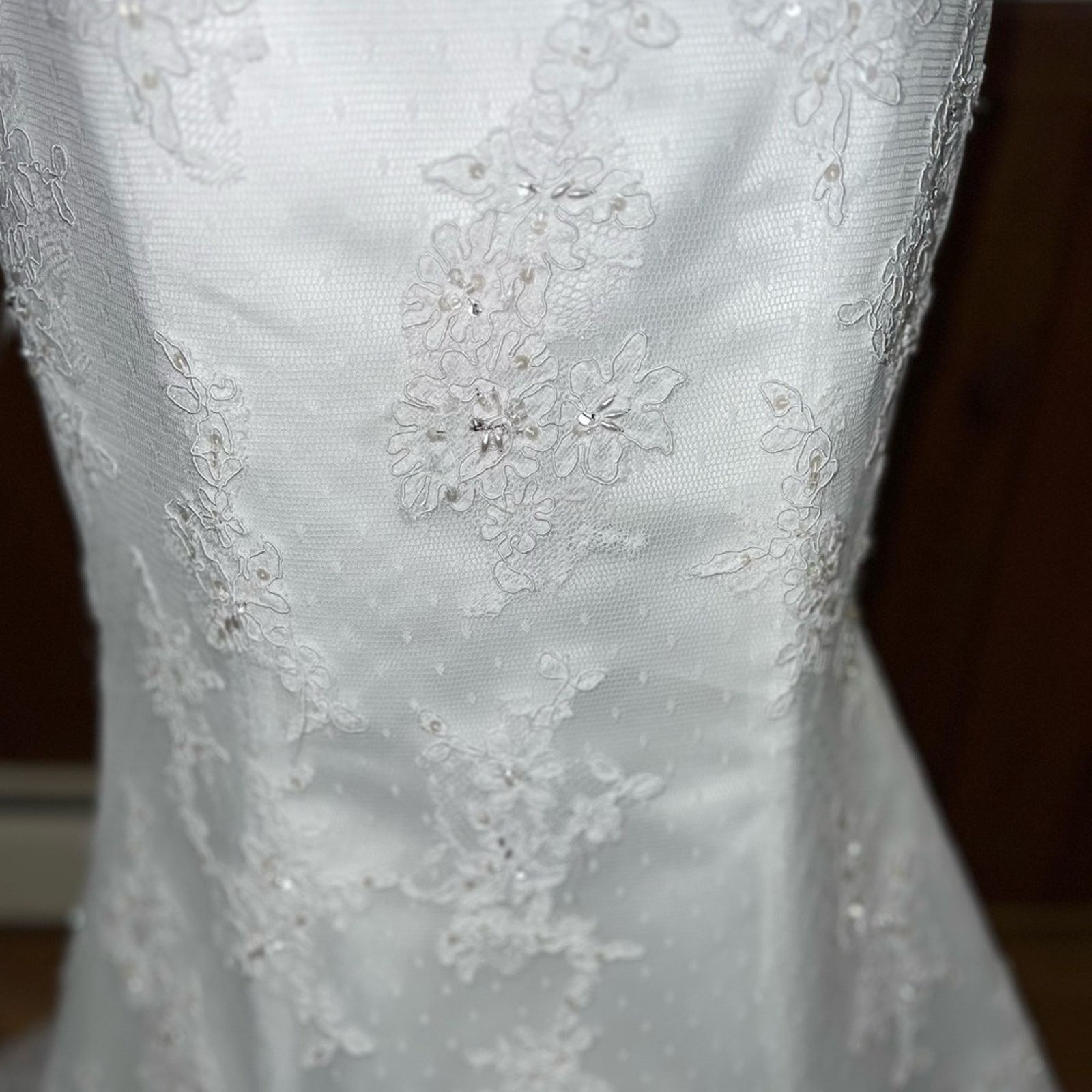 Other Elegant Maggie Sottero Lorie Strapless Lace Wedding Gown! Size M / US 6-8 / IT 42-44 - 4 Thumbnail