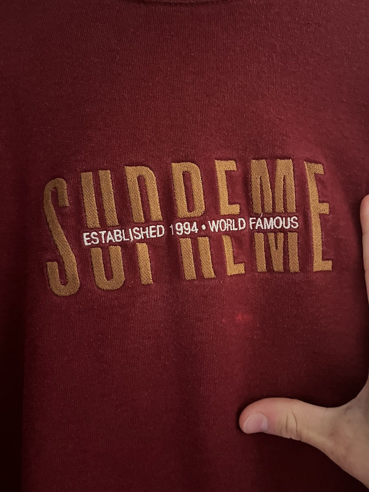 Supreme Supreme world famous crewneck Size US M / EU 48-50 / 2 - 2 Thumbnail