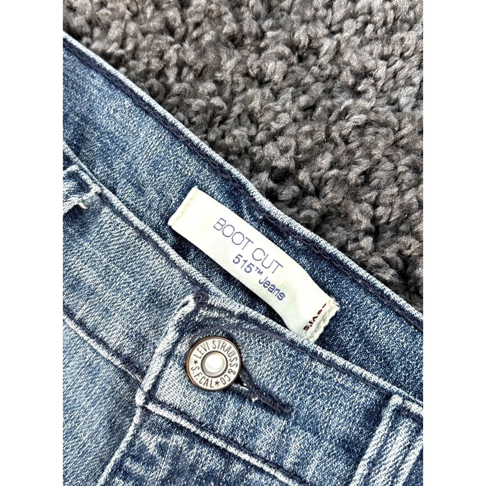 Levi's VINTAGE Levi's 515 Bootcut Jeans Womens 32x33 Light Faded Wash Mid Rise Blue Denim Jeans Ladies Womens Size 24" / US 00 / IT 34 - 6 Thumbnail