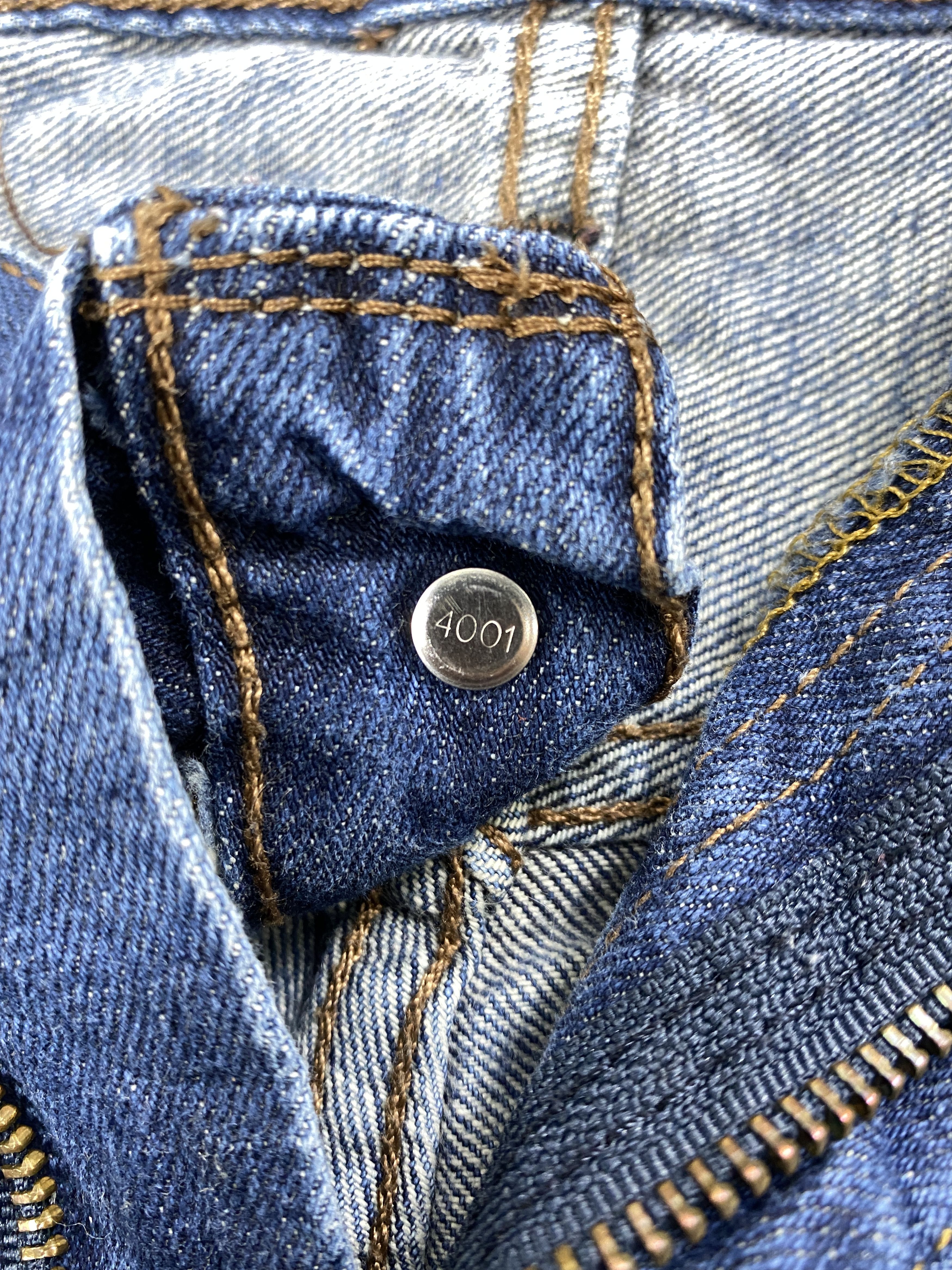 Levi's Blue Vintage Levi's 569 Jeans 41x30 Denim -SJ011 Size US 41 - 7 Thumbnail
