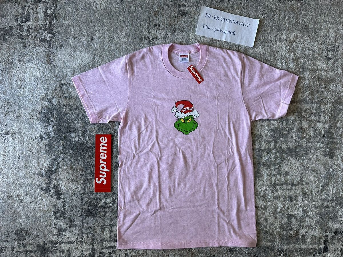 Supreme SUPREME GRINCH TEE FW24 Size US S / EU 44-46 / 1 - 1 Thumbnail