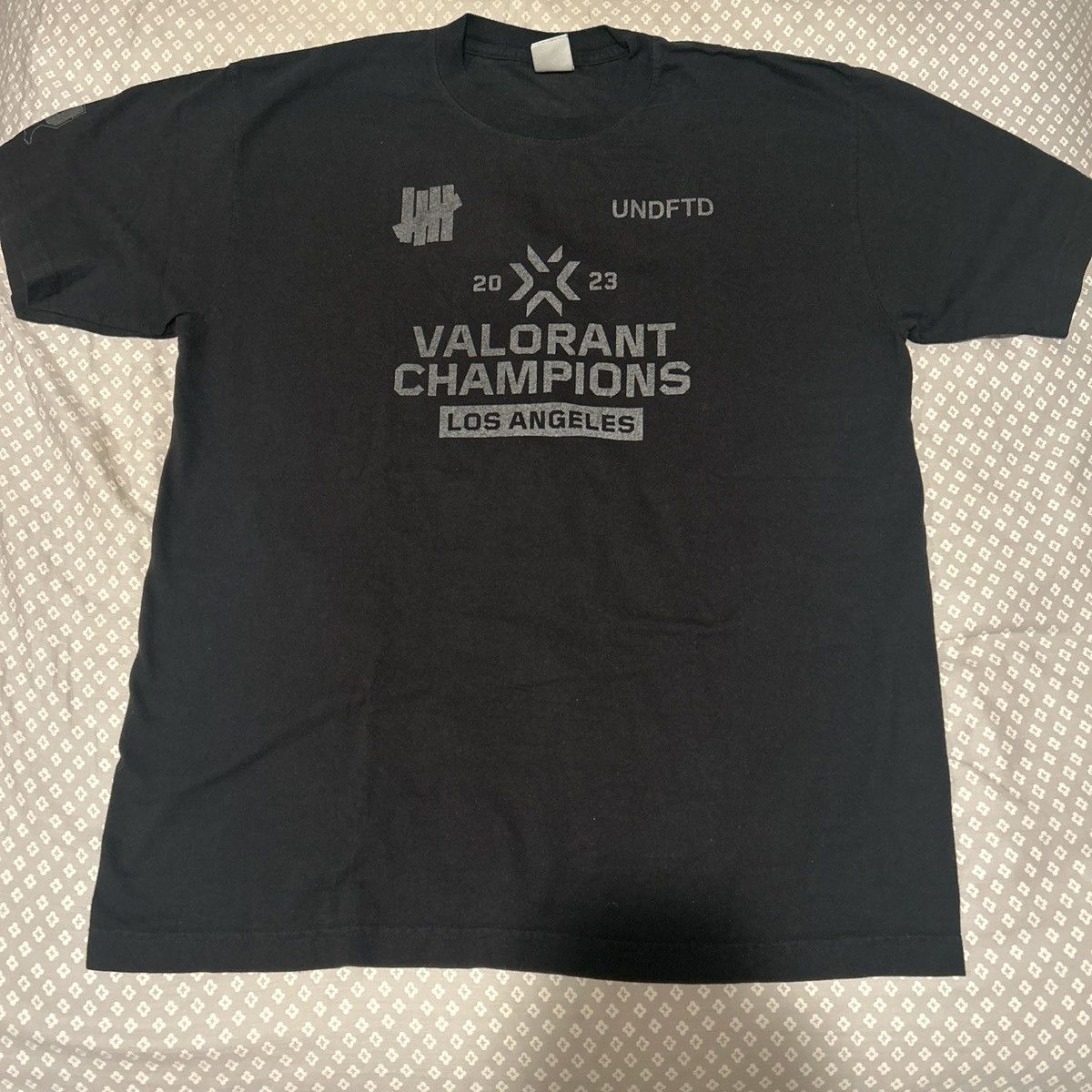 Undefeated Undefeated Valorant Champions 2023 Tee Size US L / EU 52-54 / 3 - 1 Thumbnail