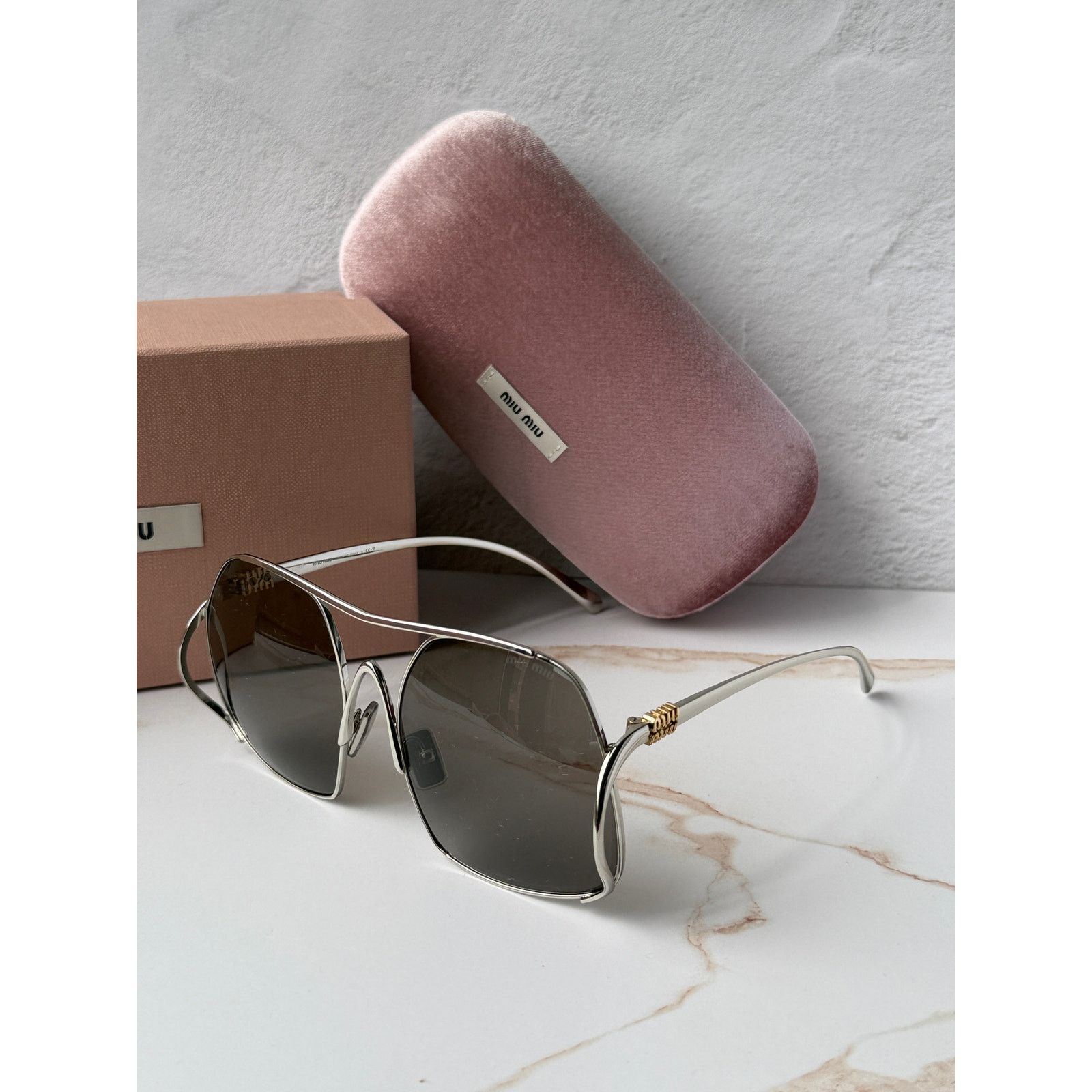 Miu Miu NEW Miu Miu MU A55S Silver Oversized Aviator Sunglasses $637 Size ONE SIZE - 4 Thumbnail
