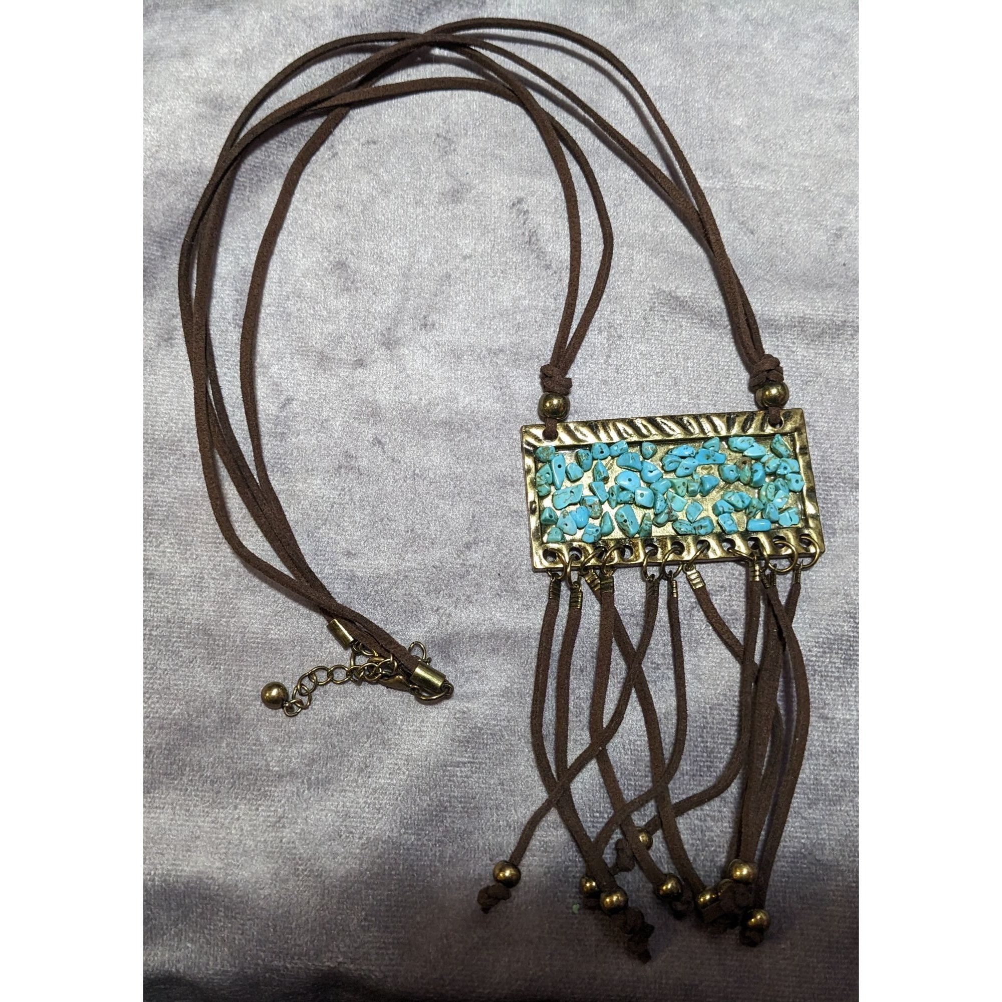 Other Southwestern Suede Turquoise Chip Fringe Pendant Necklace Size ONE SIZE - 8 Thumbnail