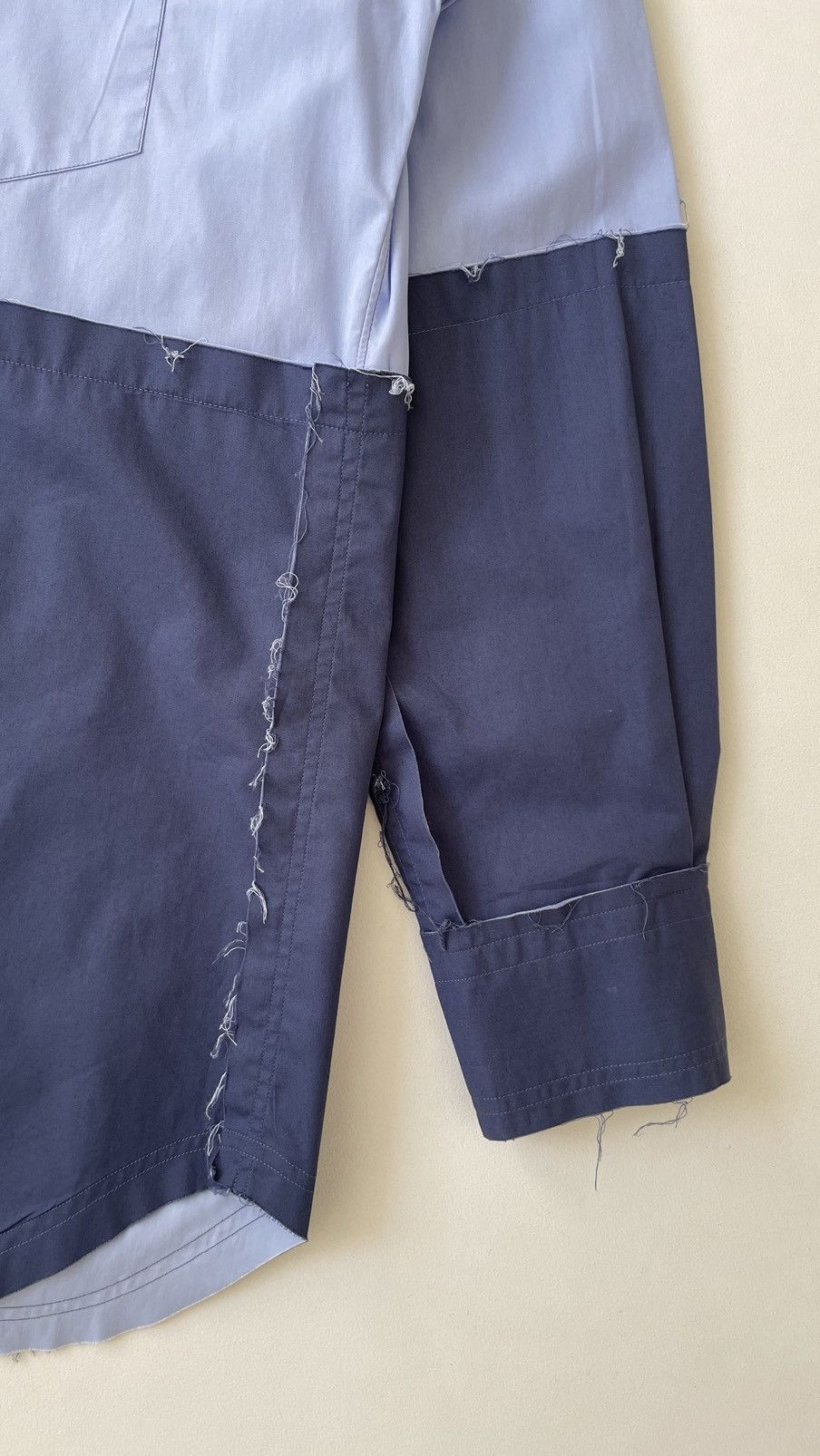 Comme des Garcons ‘Reworked Raw Hem’ Blue Cotton Shirt Size US L / EU 52-54 / 3 - 10 Thumbnail