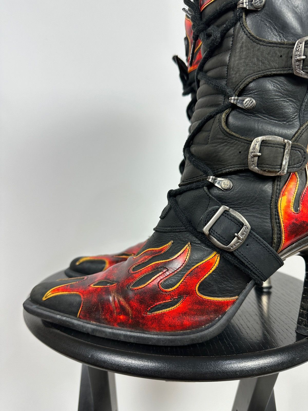 New Rock New Rock Flames Leather Heels Boots Y2K Size US 9 / IT 39 - 13 Thumbnail