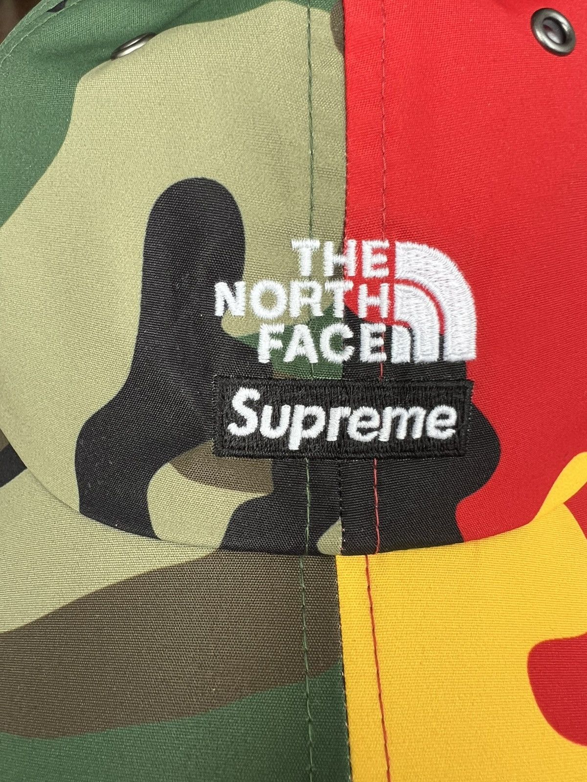 Supreme Supreme x The North Face Visor Hat Bicolor Military Pattern Size ONE SIZE - 6 Thumbnail