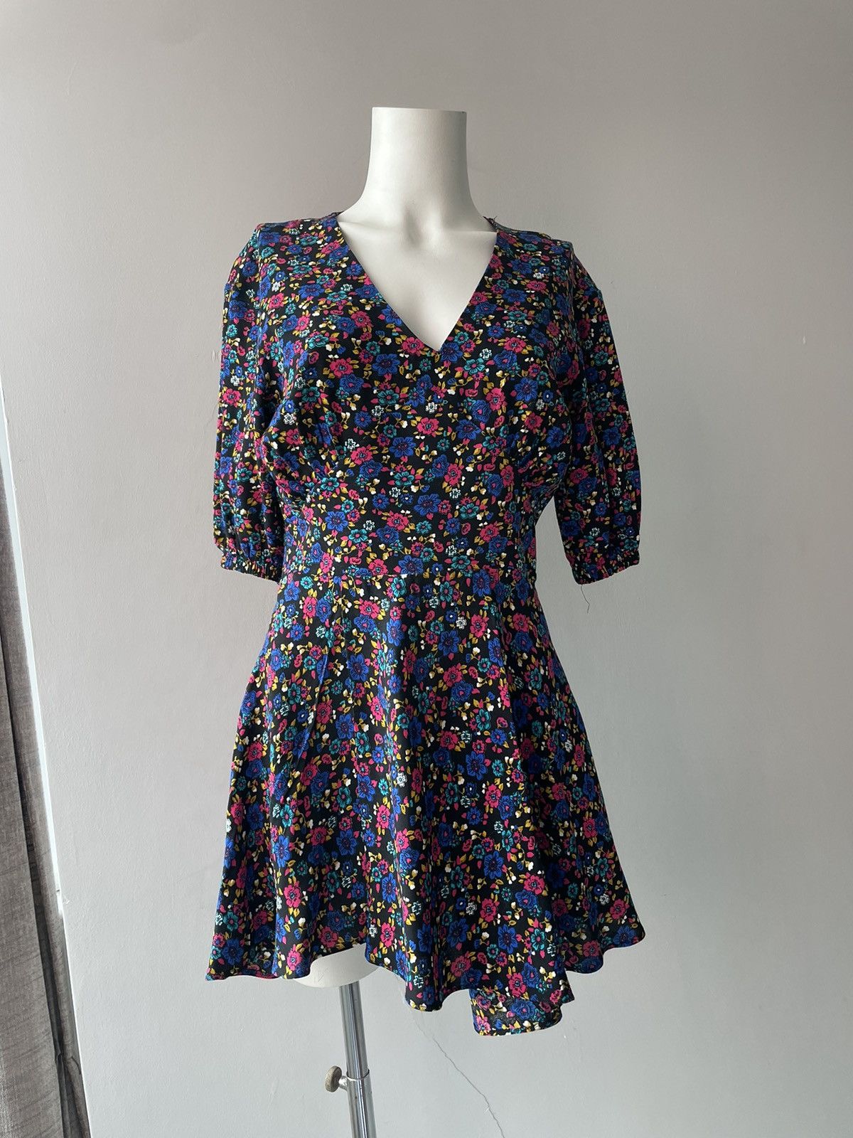 Vintage new arrivals dress Size M / US 6-8 / IT 42-44 - 4 Thumbnail