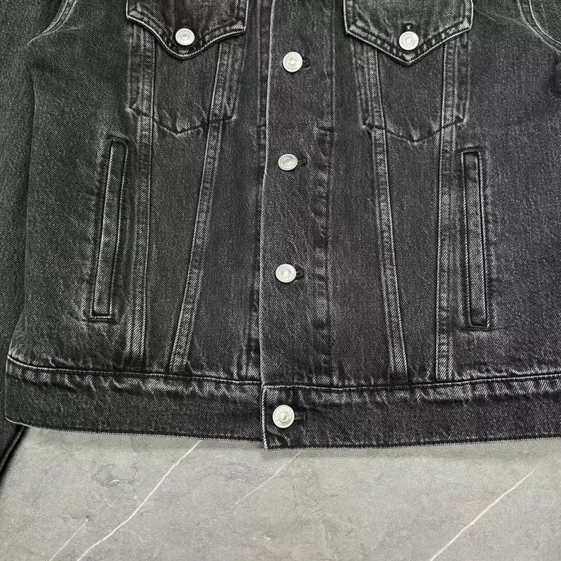 Balenciaga Balenciaga Denim jacket coat Size US S / EU 44-46 / 1 - 3 Thumbnail