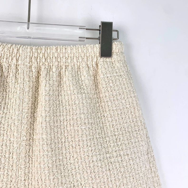Gucci Gucci Beige striped cotton woven tweed shorts 2506-Nextarro Size 26" / US 2 / IT 38 - 3 Thumbnail