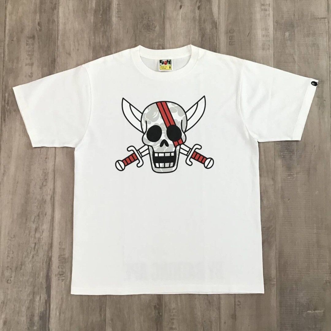 Bape 🔥Aoyama Exclusive🔥 One Piece × BAPE CAMO Shanks T-shirt Size US M / EU 48-50 / 2 - 1 Thumbnail