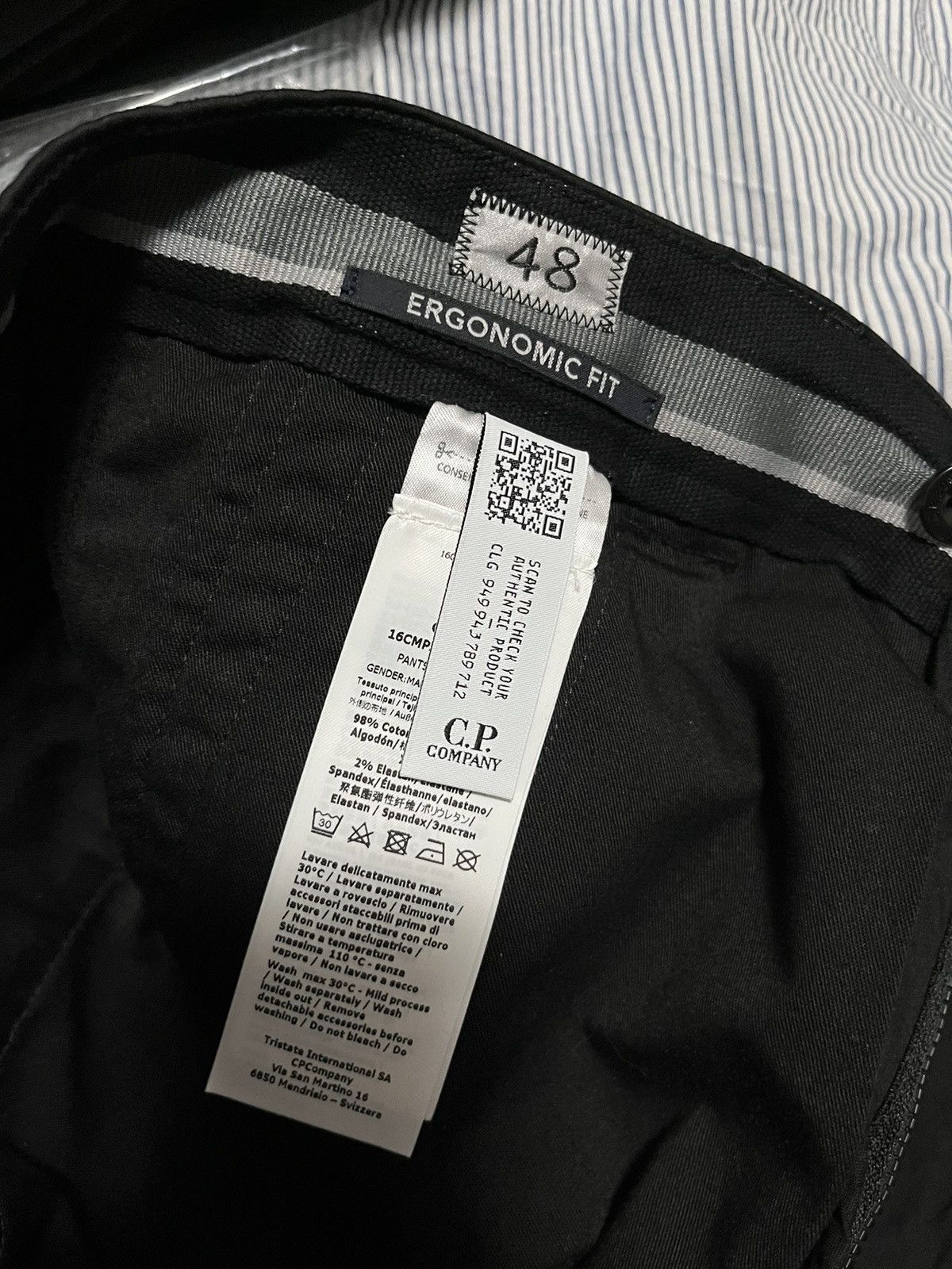 C.P. Company C.P. Company Sateen Ergonomic Cargo Pants Size US 32 / EU 48 - 8 Thumbnail