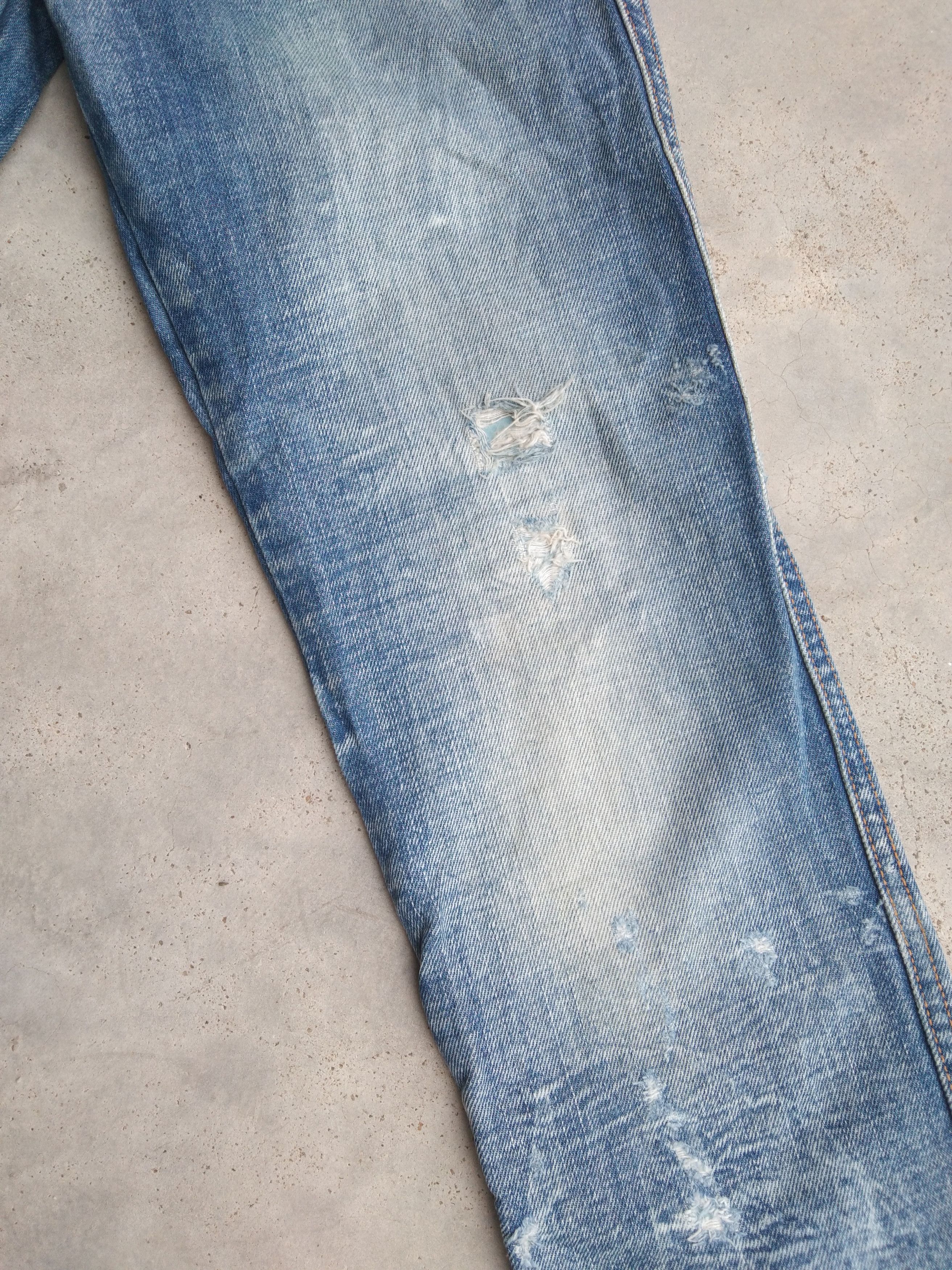 Diesel Vintage Distressed Diesel Jeans Made In Italy 26x30 Size US 26 / EU 42 - 7 Thumbnail