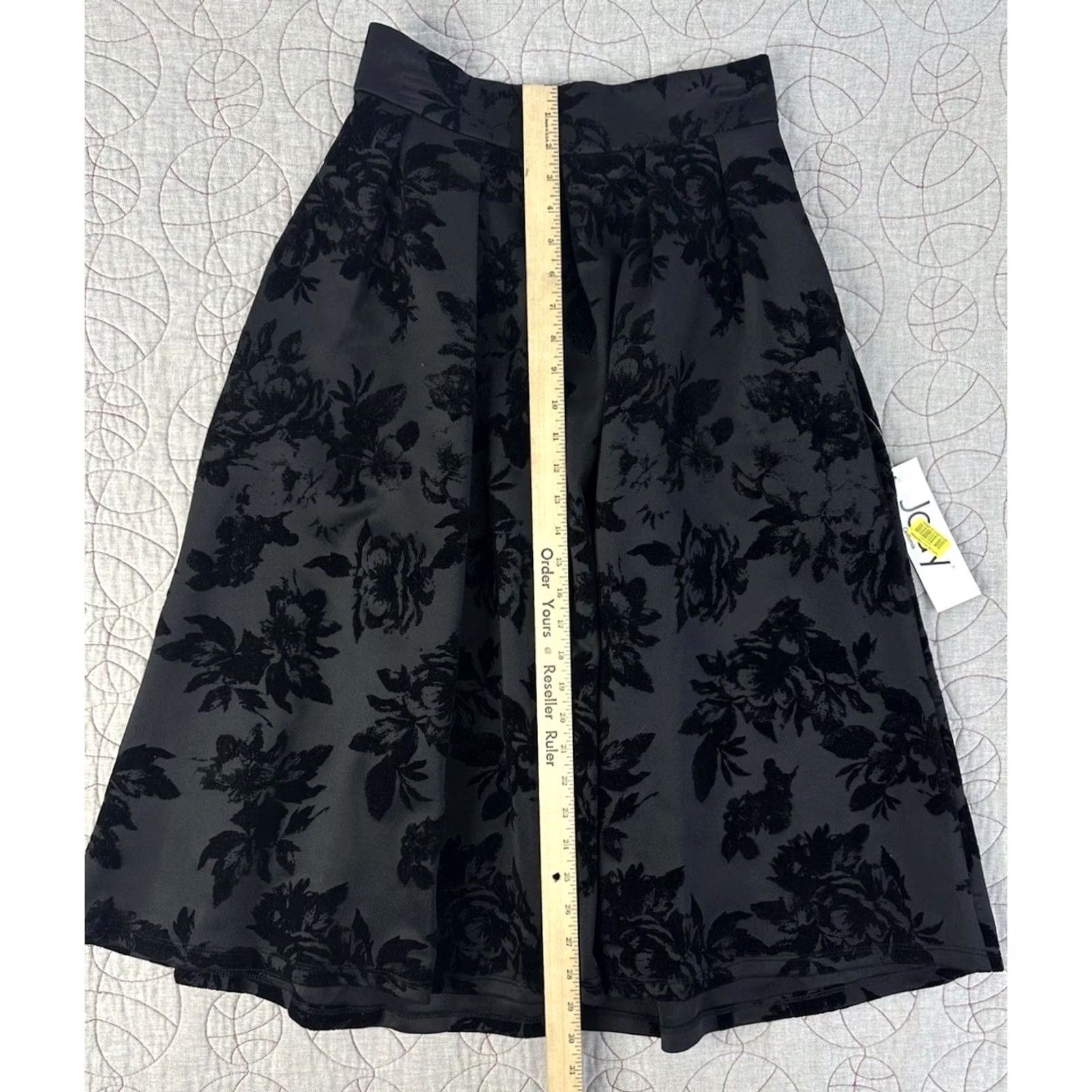 Velvet VINTAGE Jody Of California Black Velvet Floral Burnout Ruffle Skirt Women’s Medium A-Line Long Skirt M Velv et? Size 32" / US 10 / IT 46 - 6 Thumbnail