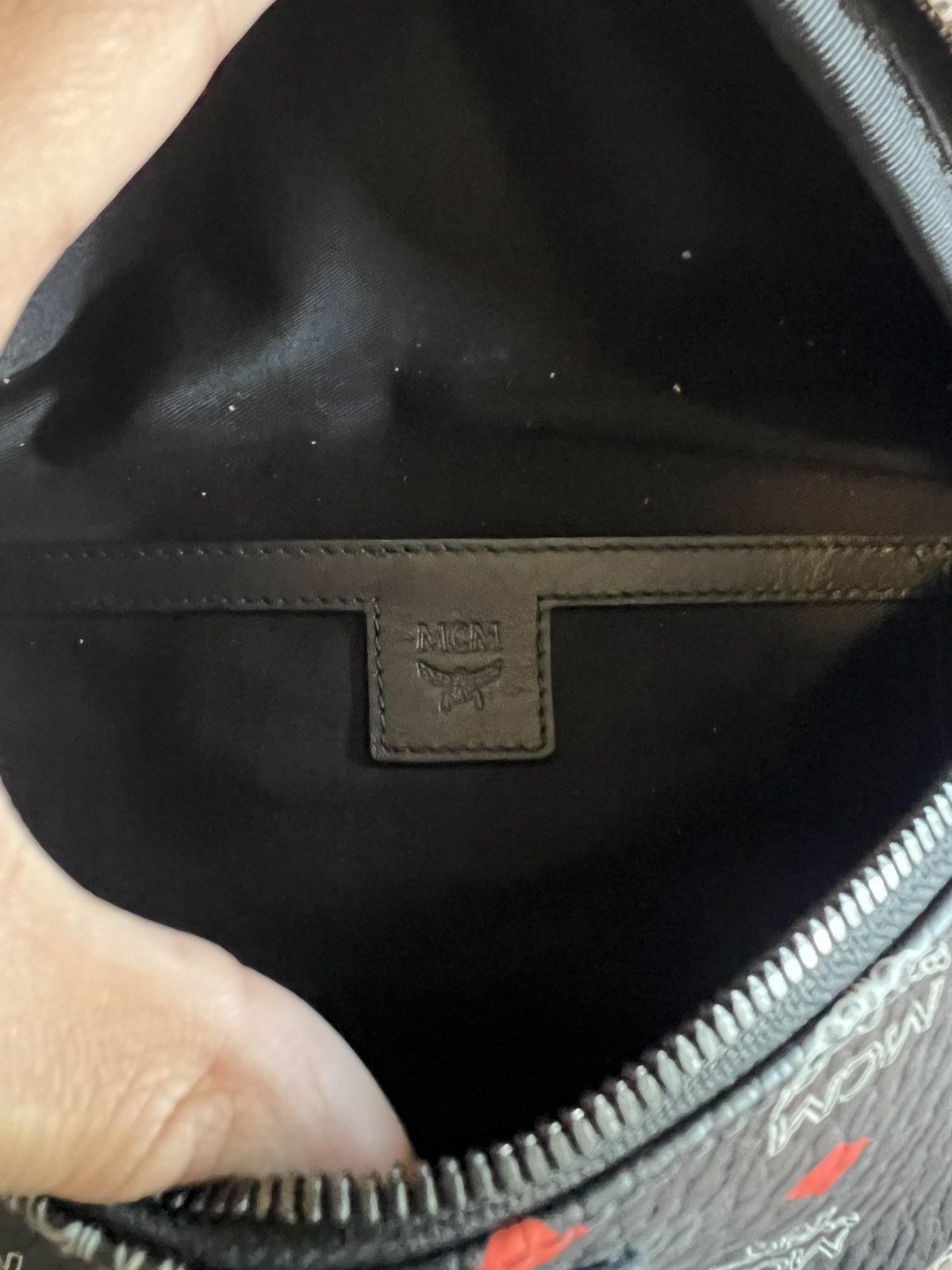 MCM MCM Skyoptic Visetos Small Fursten Belt Bag Diamond Black Size ONE SIZE - 4 Thumbnail