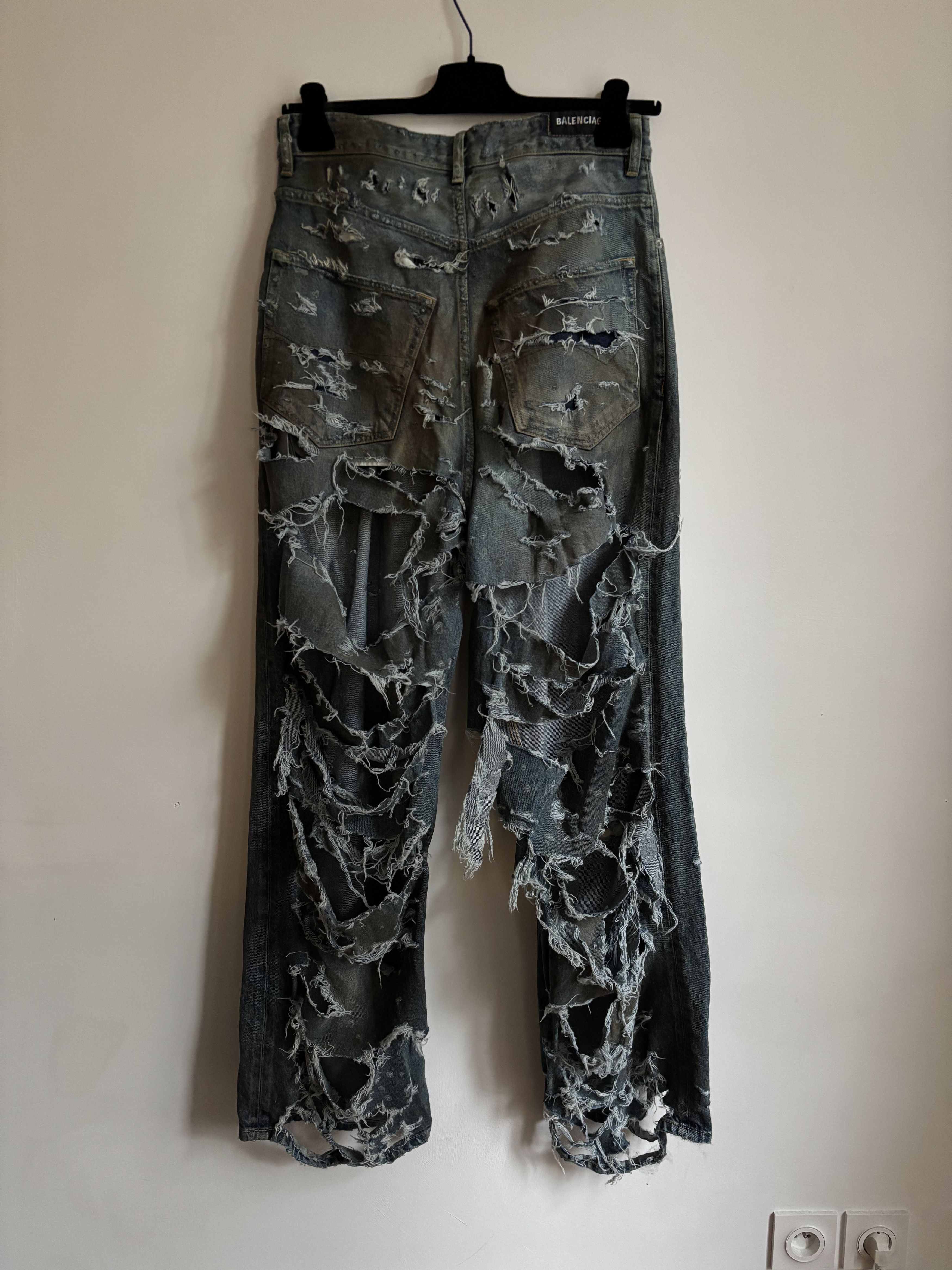 Balenciaga Super Destroyed Denim Balenciaga Small Oversized Mud show Size US 34 / EU 50 - 3 Thumbnail