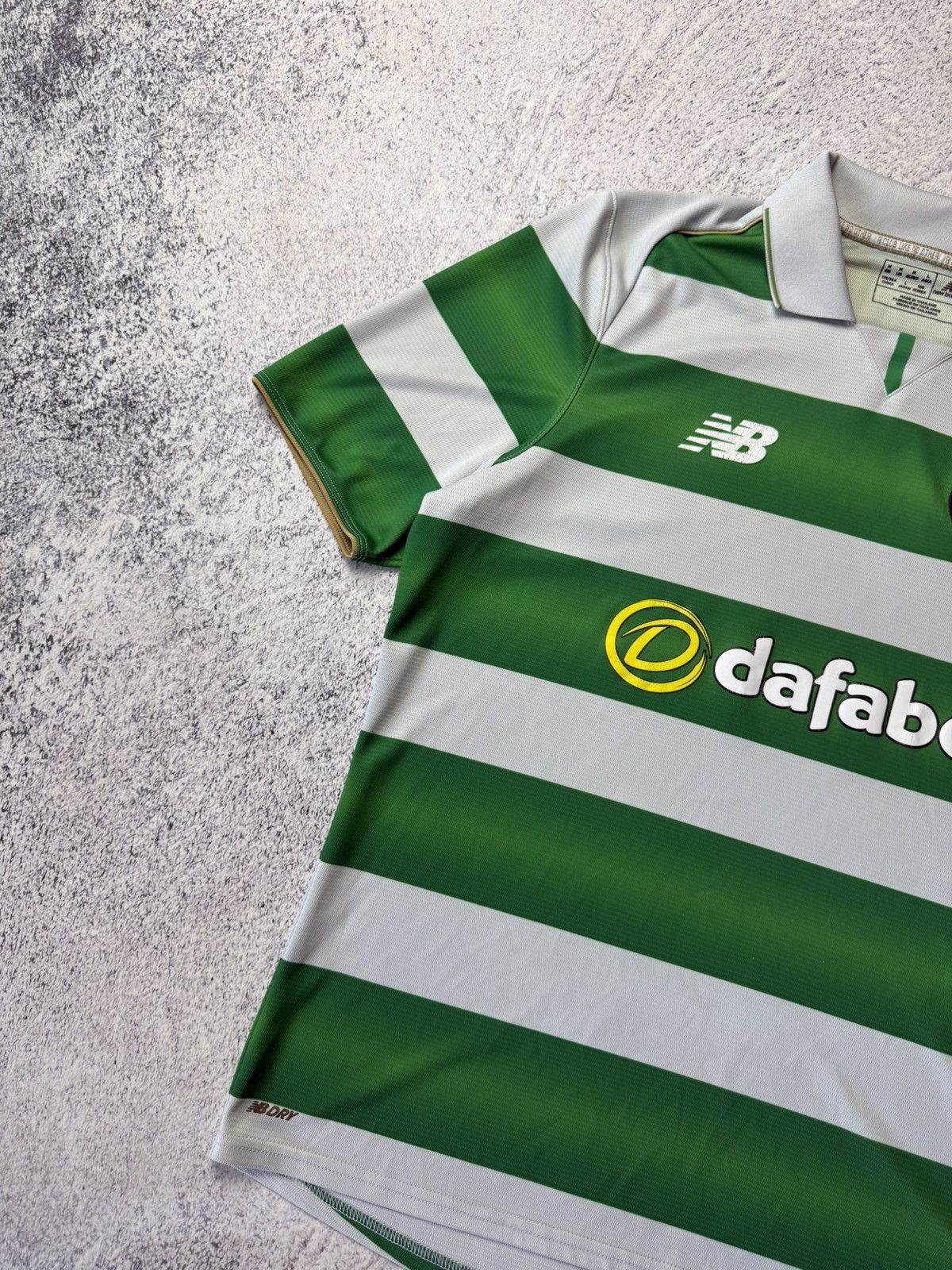 Other Celtic Jersey 2016/2017 Home Football Soccer Shirt Mens Home Size US M / EU 48-50 / 2 - 6 Thumbnail