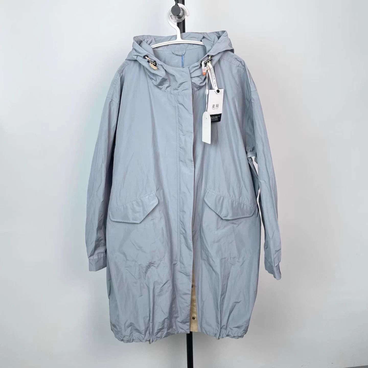 Brunello Cucinelli Brunello Cucinelli light blue hooded coat 46 EU Size US S / EU 44-46 / 1 - 1 Thumbnail