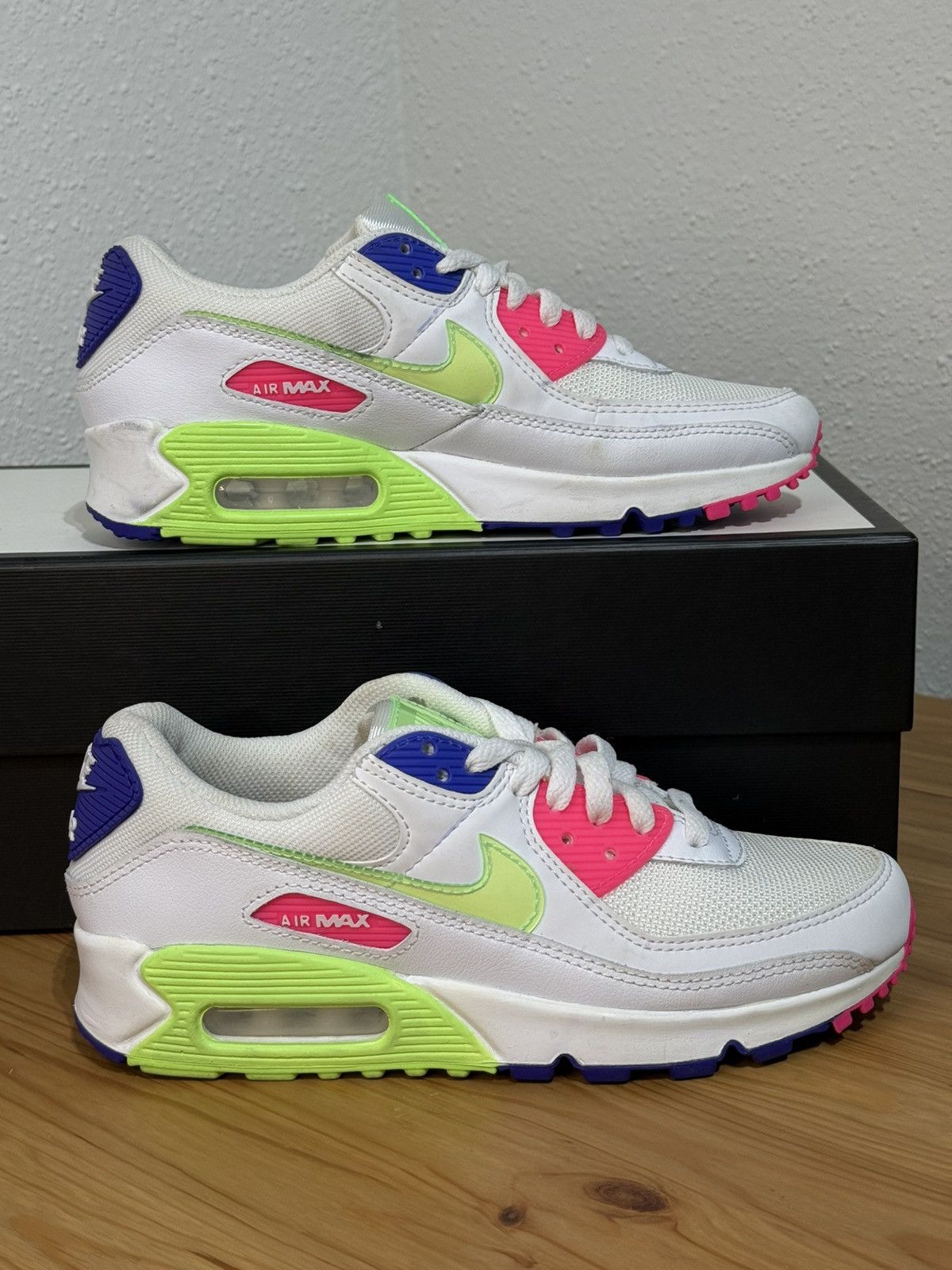 Nike Nike Air Max 90 White Neon No box Size US 7 / IT 37 - 6 Thumbnail
