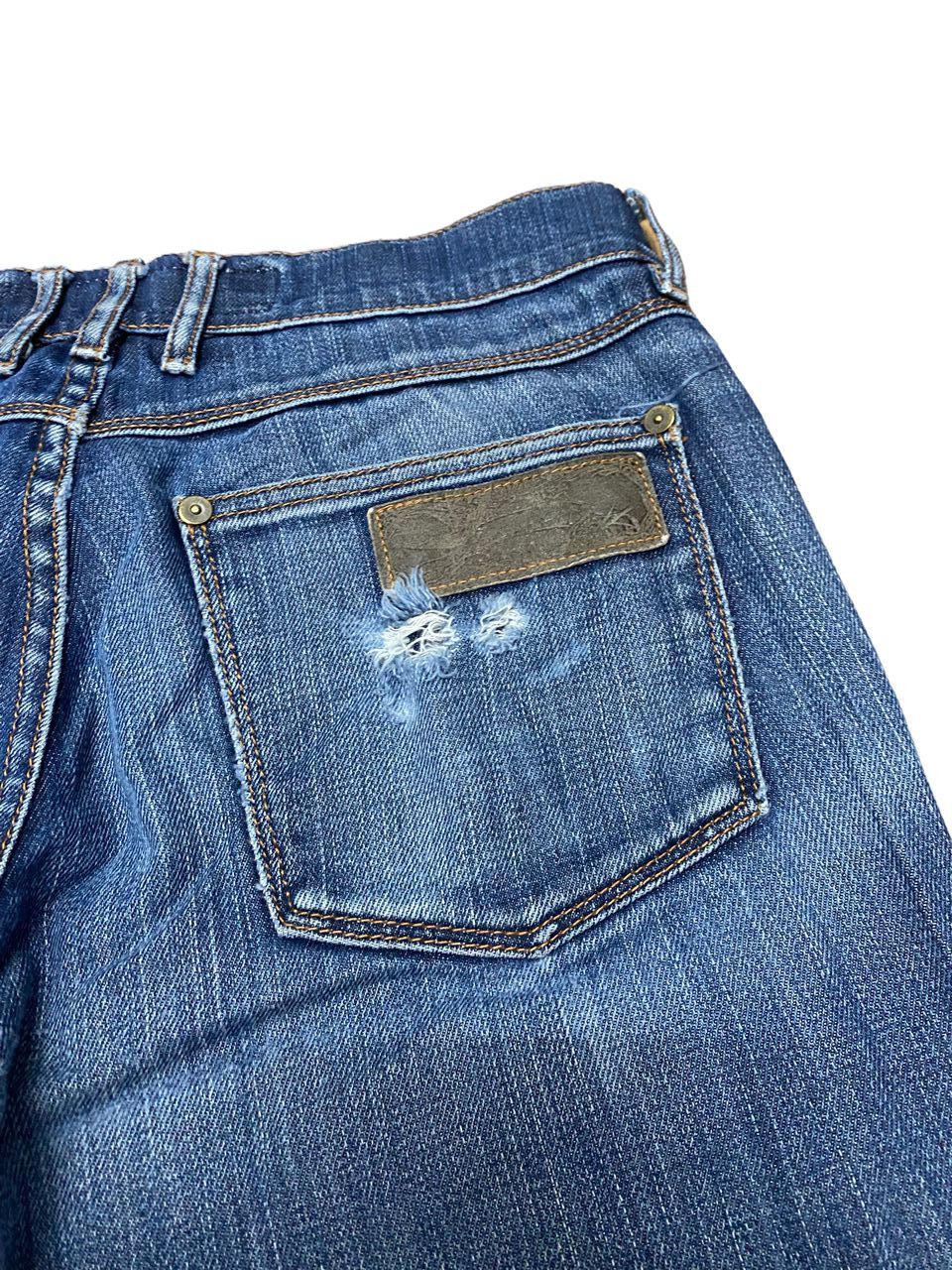 April 77 💥BEST OFFER💥APRIL 77 PUNK DISTRESSED DENIM JEANS Size US 32 / EU 48 - 11 Thumbnail
