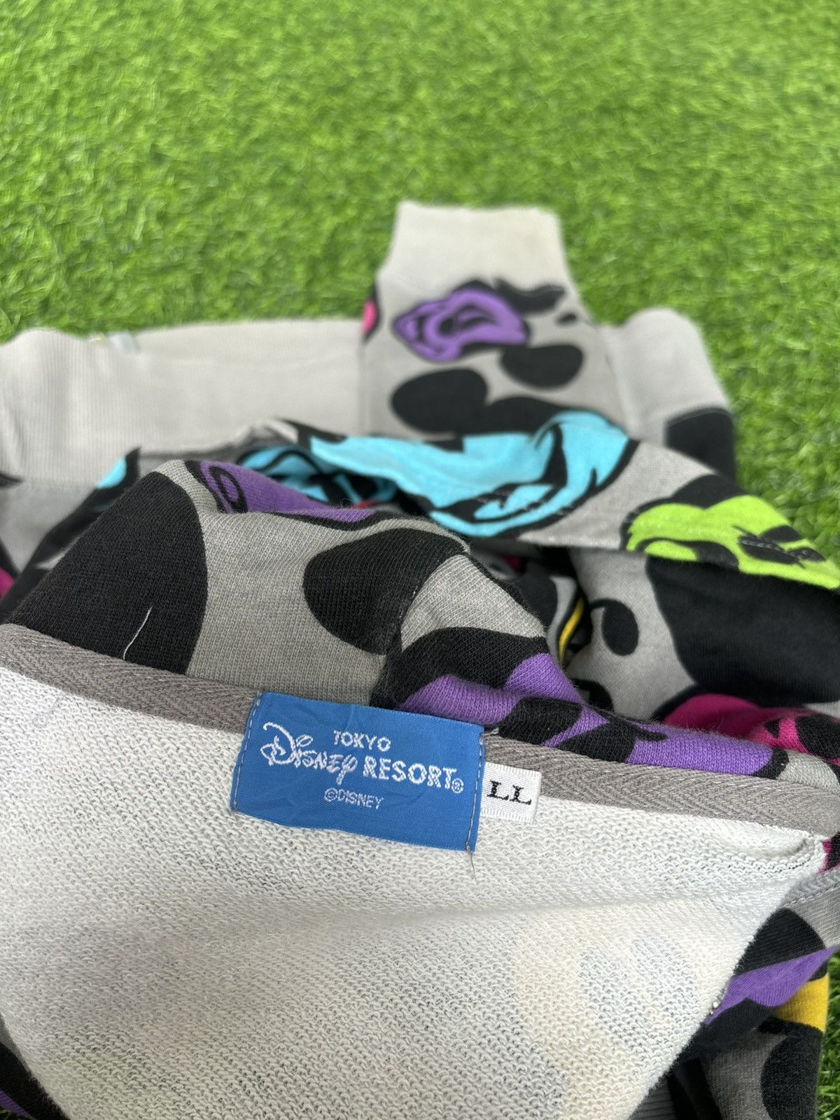 Mickey Mouse Y2k Tokyo Disney Resort Full print zip Hoodie Size L / US 10 / IT 46 - 5 Thumbnail