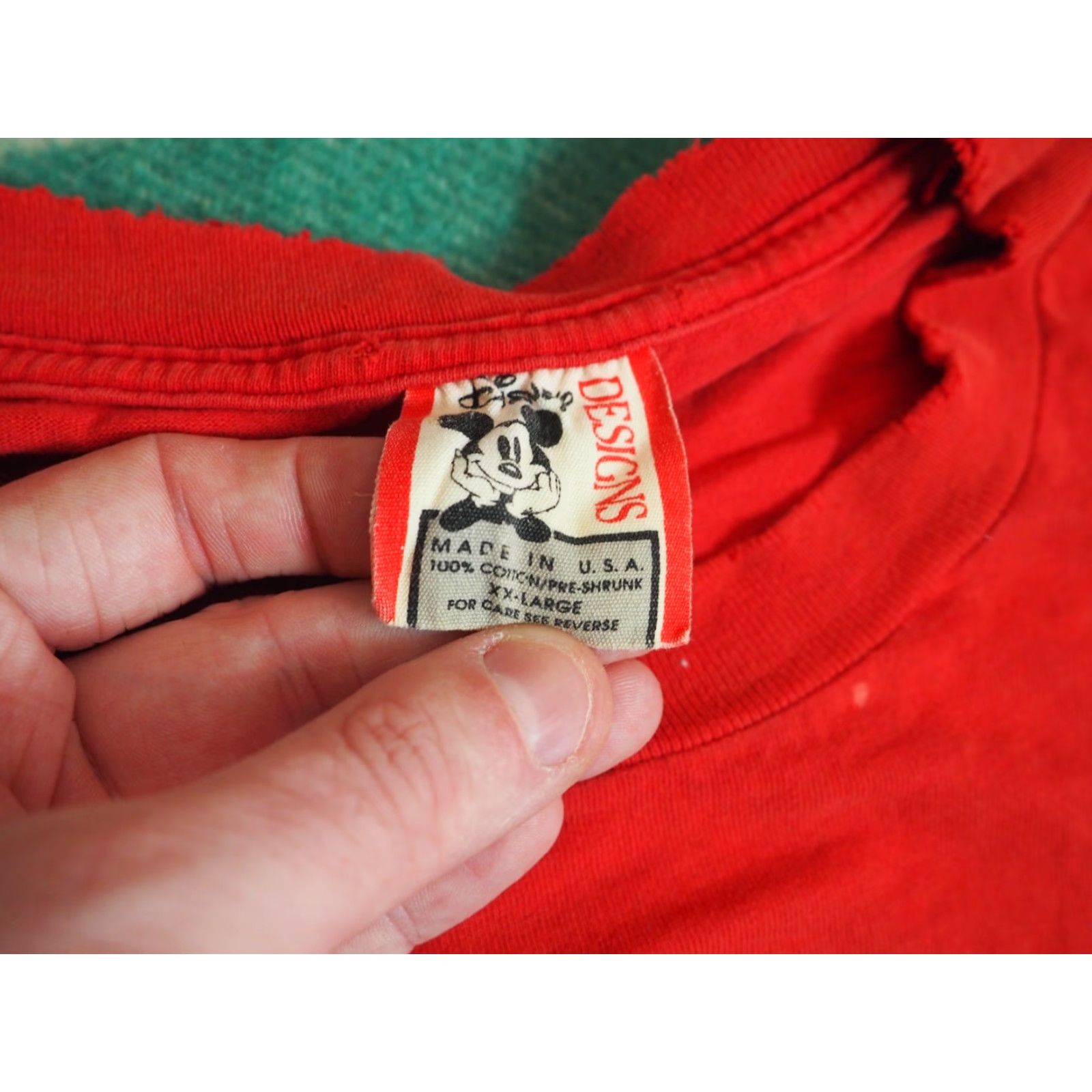 Disney **VTG 90s Disney Red Mickey Mouse Tee T-Shirt 2XL** User: VTG 90s Disney Red Mickey Mouse Tee T-Shirt 2XL Size US XXL / EU 58 / 5 - 3 Thumbnail