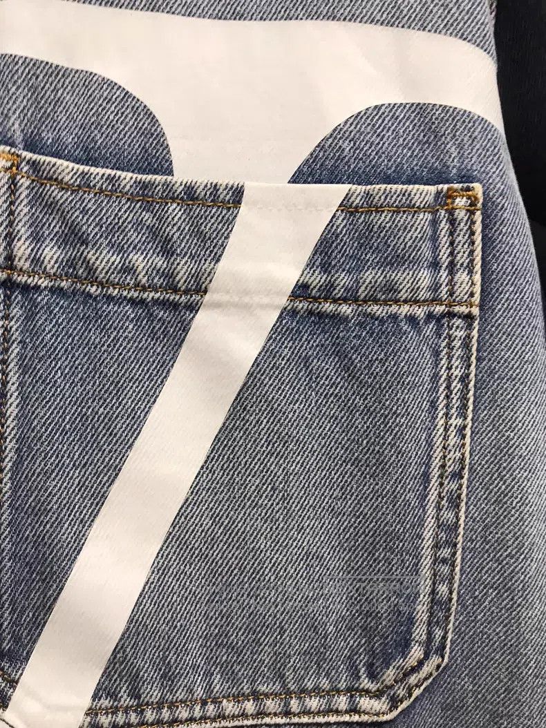 Valentino Valentino Classic logo denim jacket Size US S / EU 44-46 / 1 - 6 Thumbnail