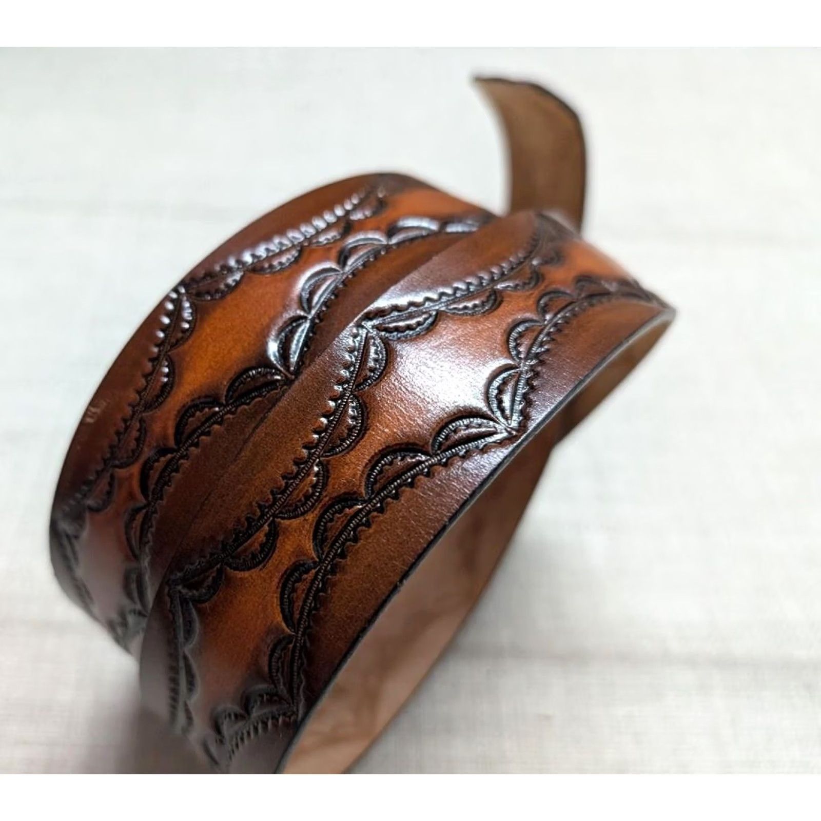 Vintage VINTAGE USA made TOOLED buckle belt western Geometric 38 brown Cowhide leather belt Mens Size 38 - 4 Thumbnail