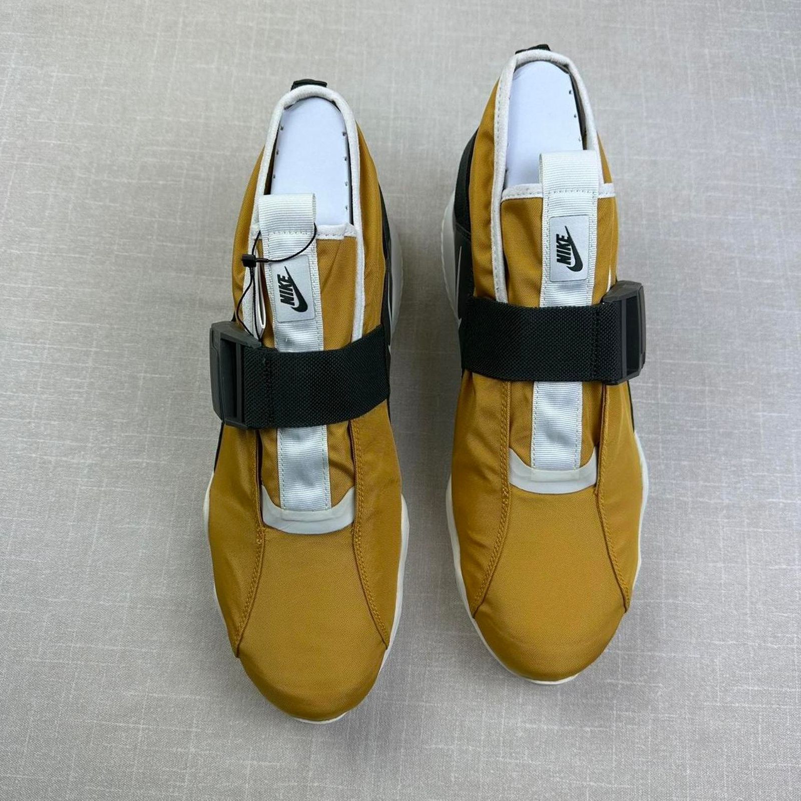 Nike 2017 Nike Komyuter "Mineral Yellow" Men 13 Size US 13 / EU 46 - 3 Thumbnail