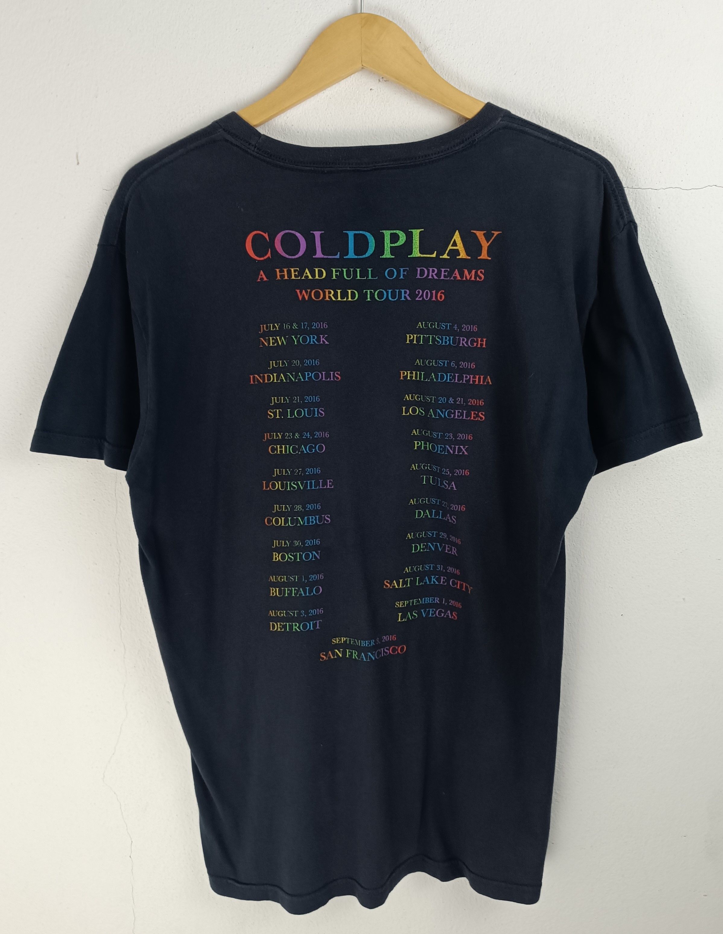 Band Tees VINTAGE 2016 COLDPLAY HEAD FULL OF STARS TOUR TEE sting u2 Size US M / EU 48-50 / 2 - 4 Thumbnail