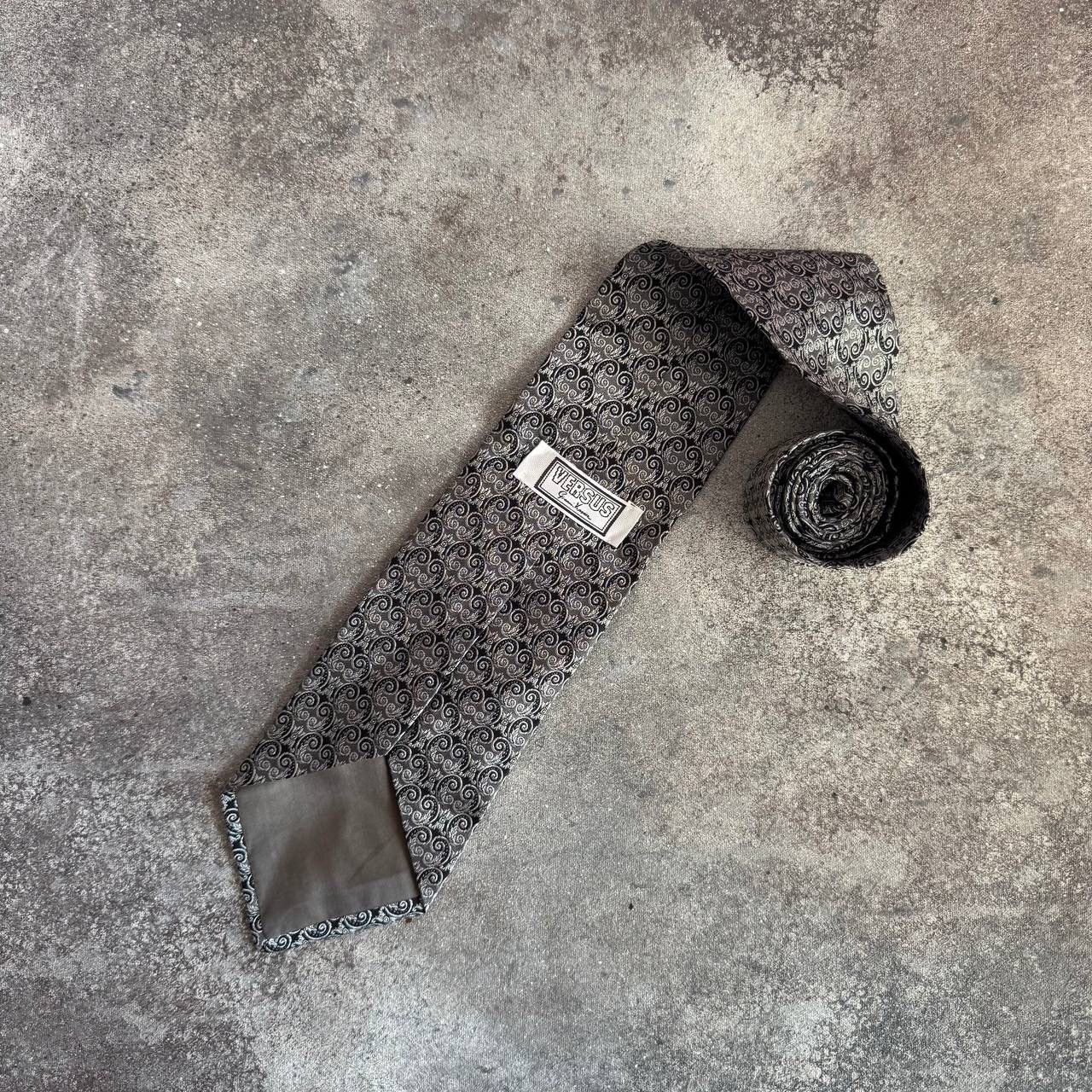 Versace × Versus Versace Versus Versace 90s Silk Luxury Tie Size ONE SIZE - 1 Thumbnail